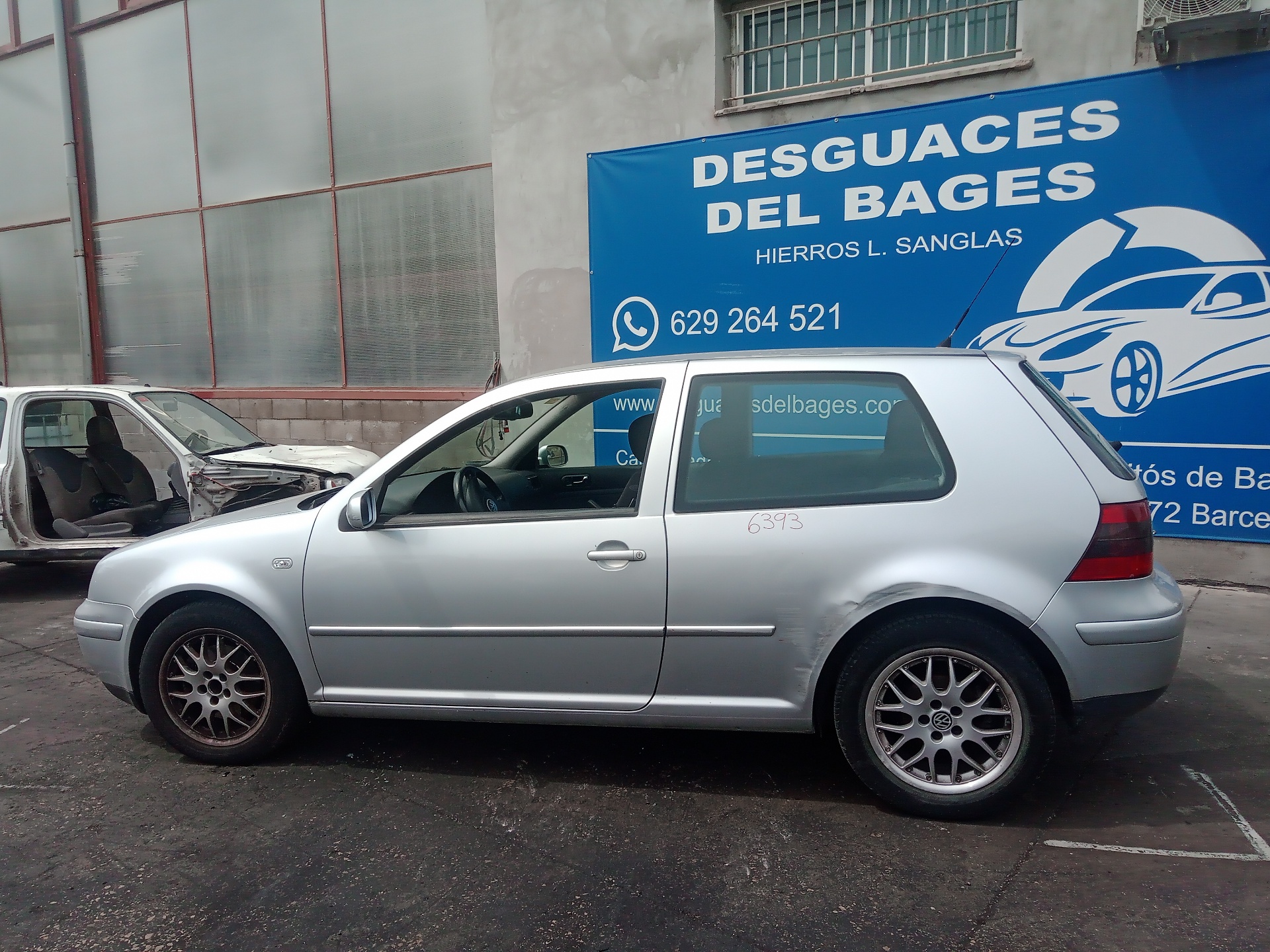 VOLKSWAGEN Golf 4 generation (1997-2006) Säkringsbox PBTGF20 24828569