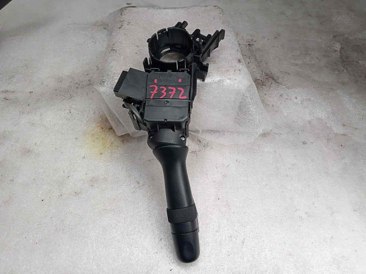 TOYOTA Avensis T27 Headlight Switch Control Unit 17F373 24855247