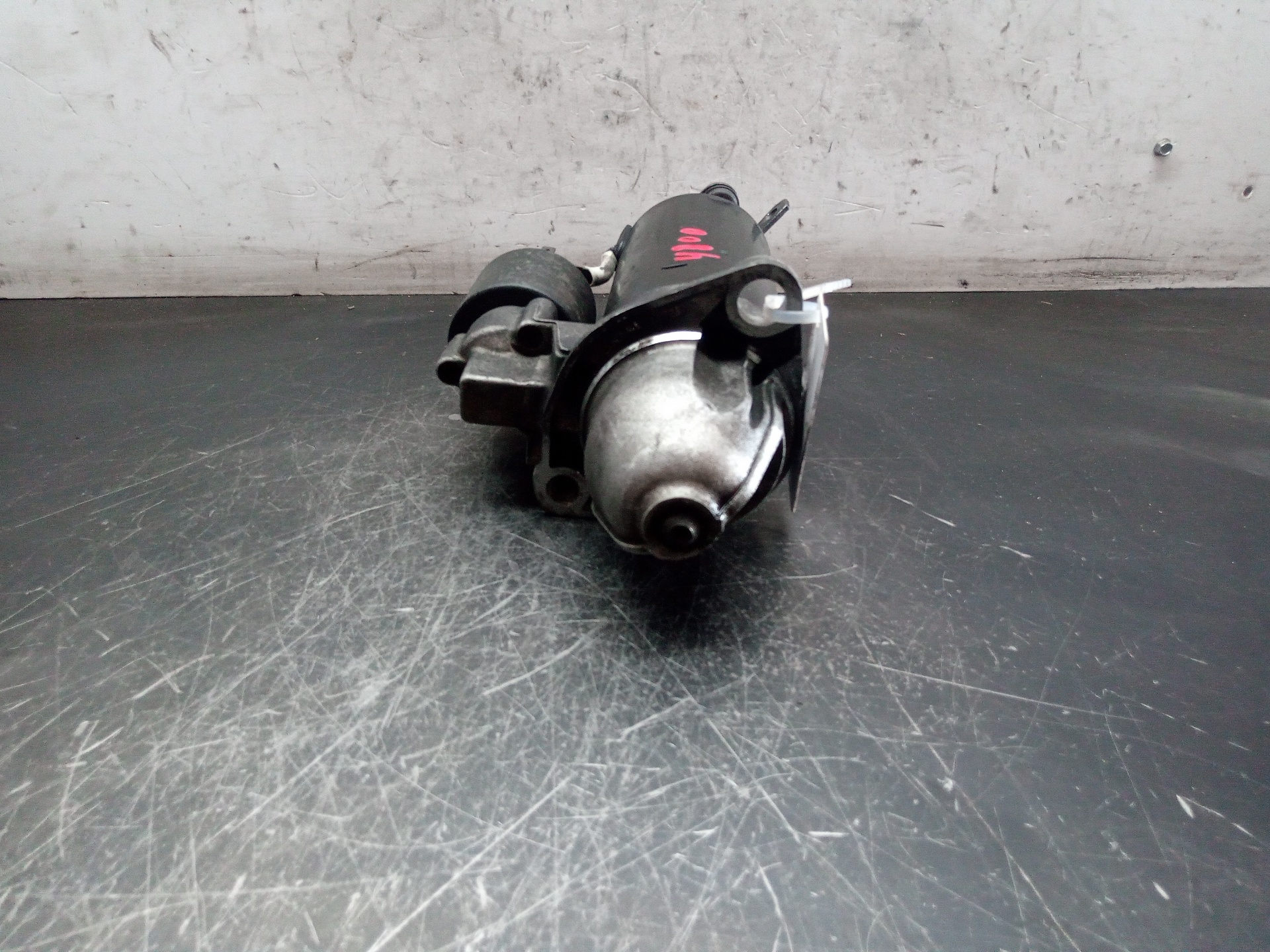 Starter motor AQJ 0001110100 de Audi S6 avant (4b6) 1997-2005 340 CV