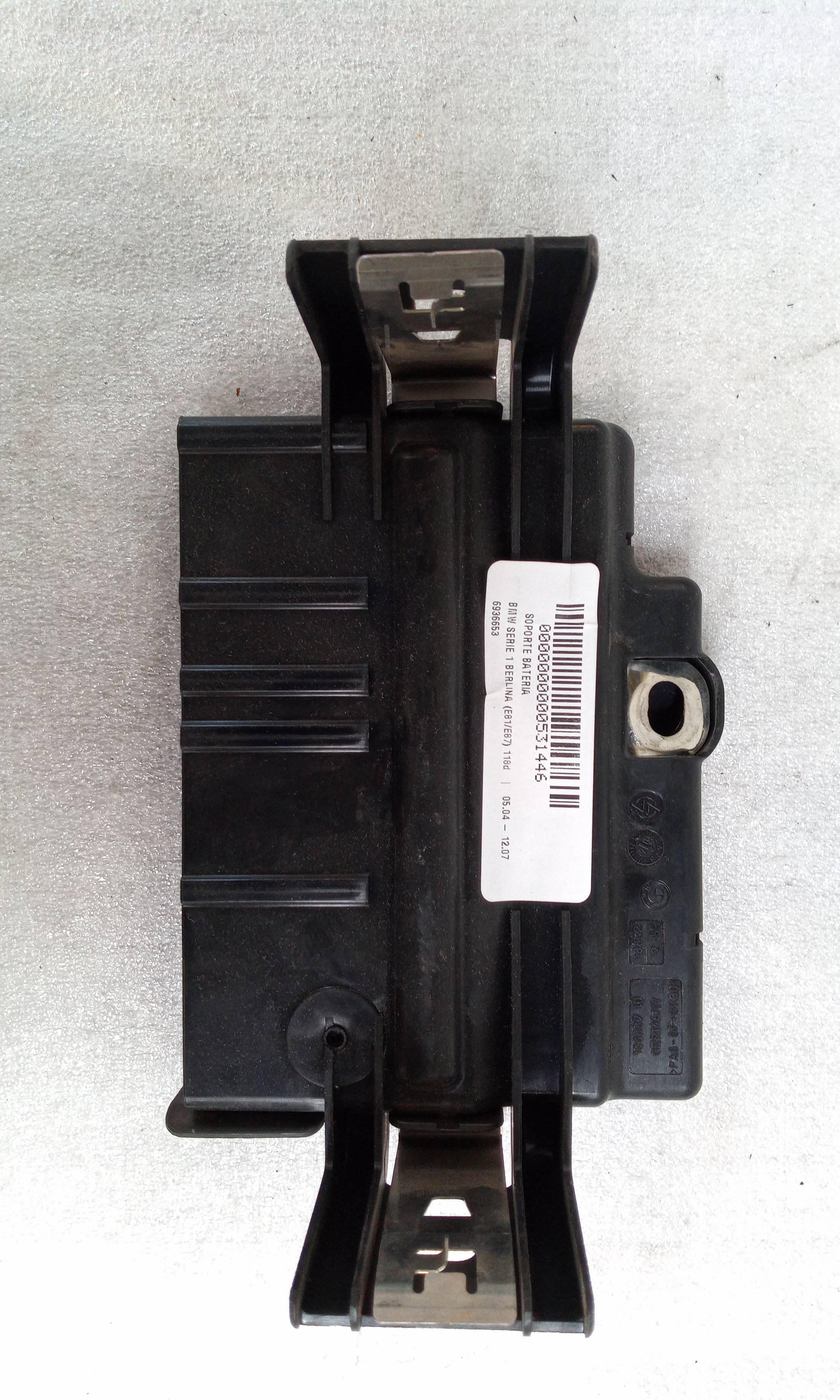 Soporte batería M47N204D4 6936653 de Bmw 1 (e81) 2006-2011 122 CV - pieza usada