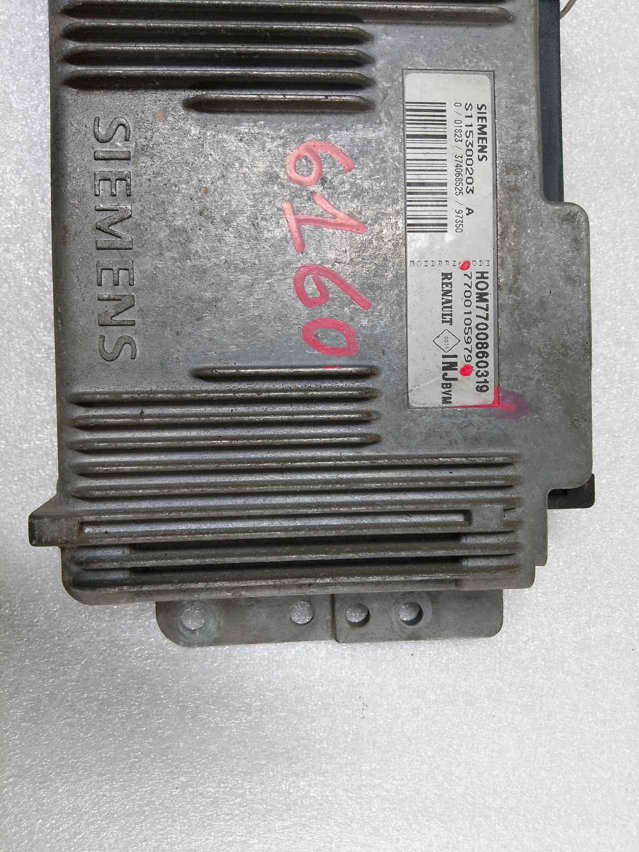 RENAULT Megane 1 generation (1995-2003) Engine Control Unit ECU 7700860319 23800814