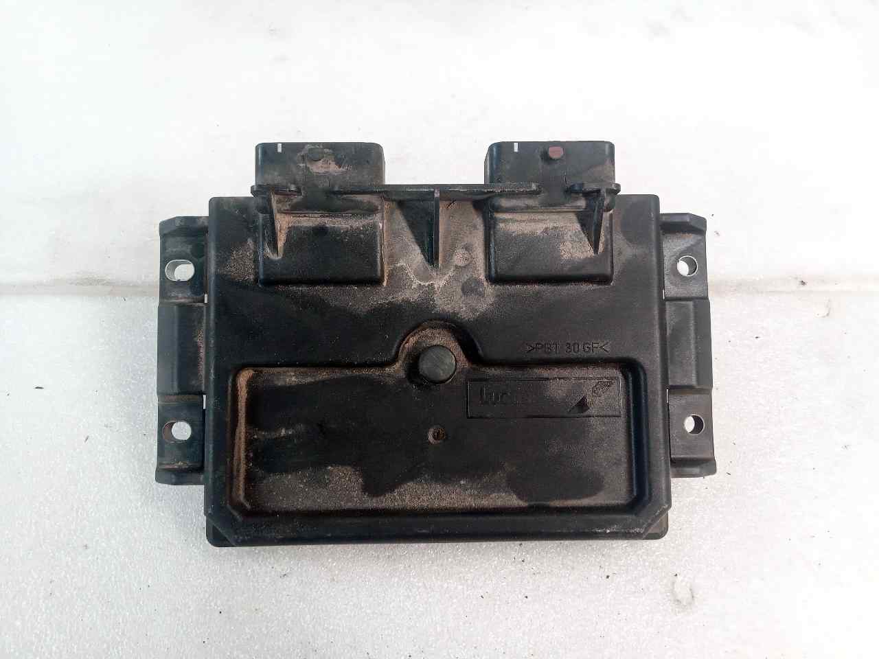Centralita motor uce WJY 9641390180 de Peugeot 206 hatchback (2a/c) 1999-2009 69 CV con 57262 km - pieza usada