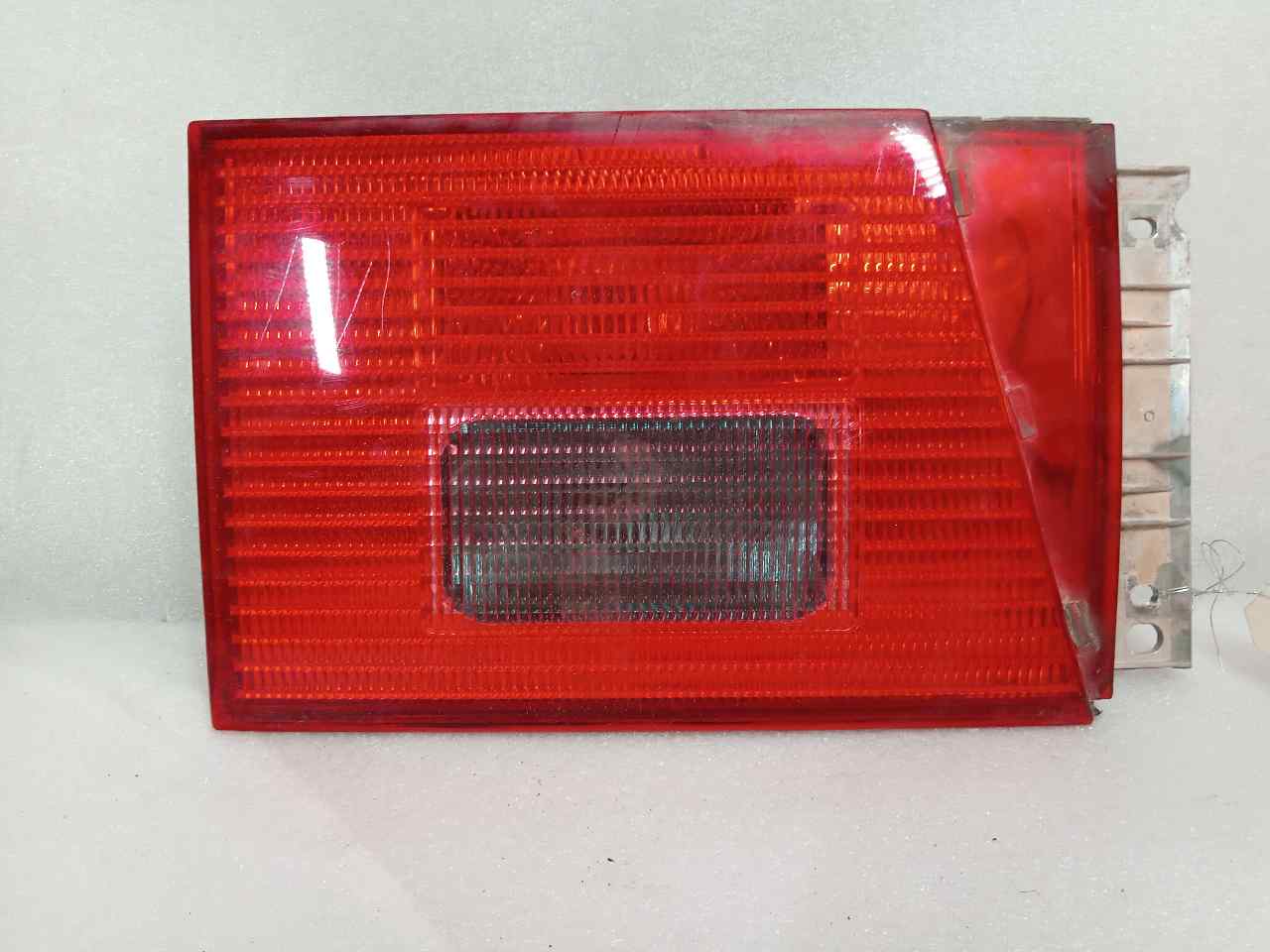 SEAT Alhambra 1 generation (1996-2010) Rear Right Taillight Lamp 7M3945257A 24827094