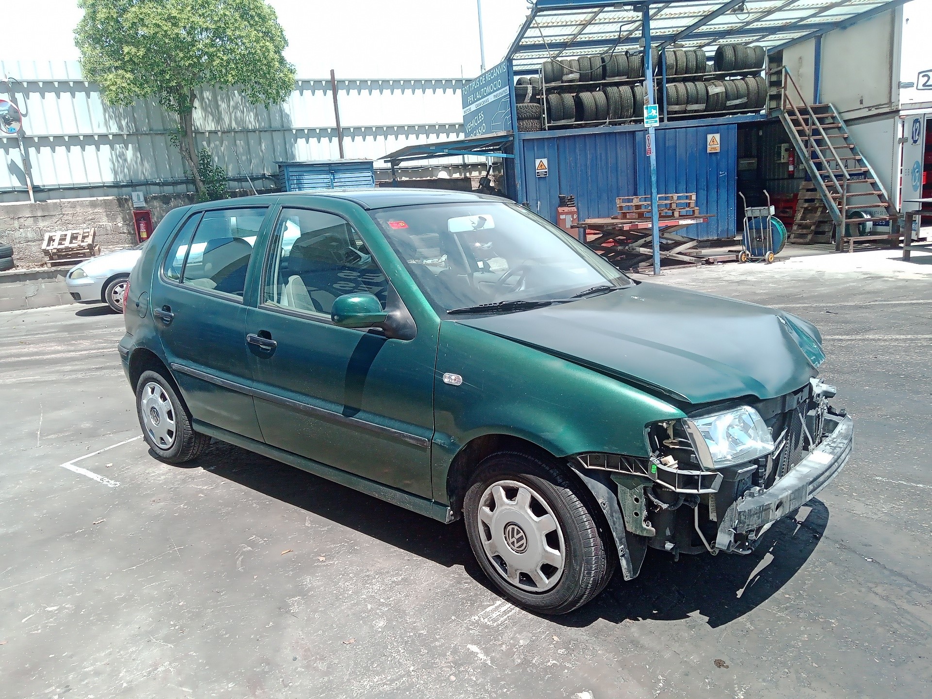 VOLKSWAGEN Polo 3 generation (1994-2002) Alternator 0001112044 23800831