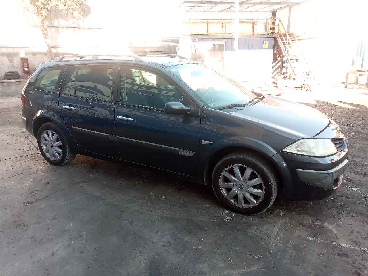 RENAULT Megane 2 generation (2002-2012) Üzemanyag-befecskendező 0445110230 25036705