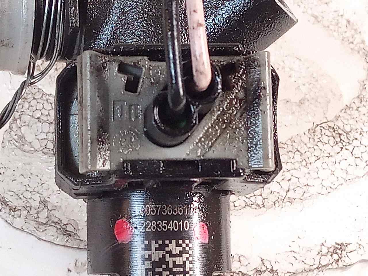 Injecteur 228354010 de Infiniti Q30 2015-2020 con 430000 km - pieza usada