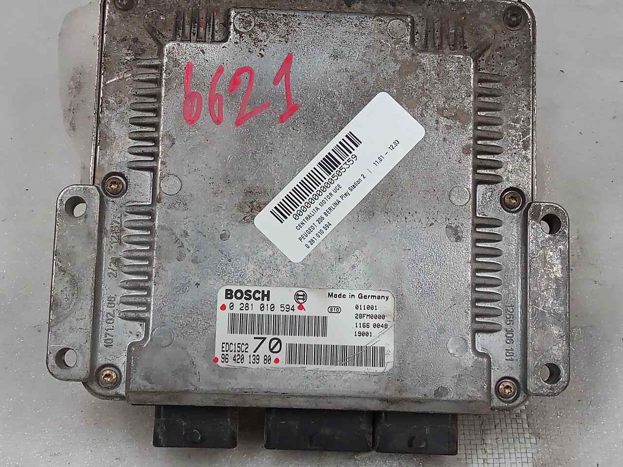 PEUGEOT 206 1 generation (1998-2009) Moottorin ohjausyksikkö ECU 0281010594 23801763