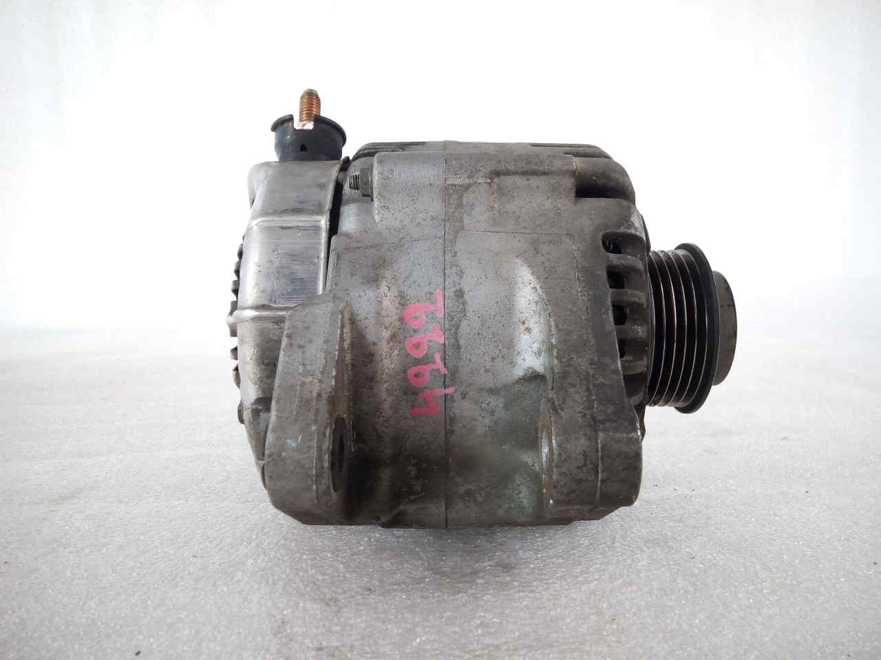 KIA Carnival 2 generation (2006-2010) Alternator 373004X900 20063826