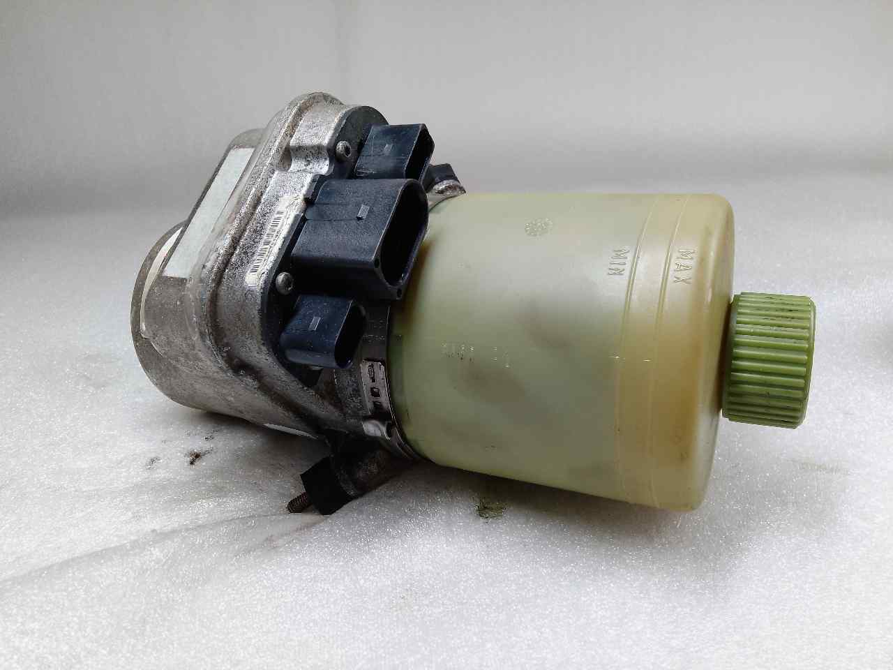 SEAT Ibiza 3 generation (2002-2008) Power Steering Pump 6Q1423051AJ 24827388