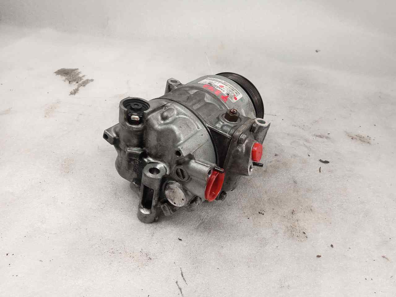 VOLKSWAGEN Jetta 5 generation (2005-2011) Air Condition Pump 002573701770 24828846