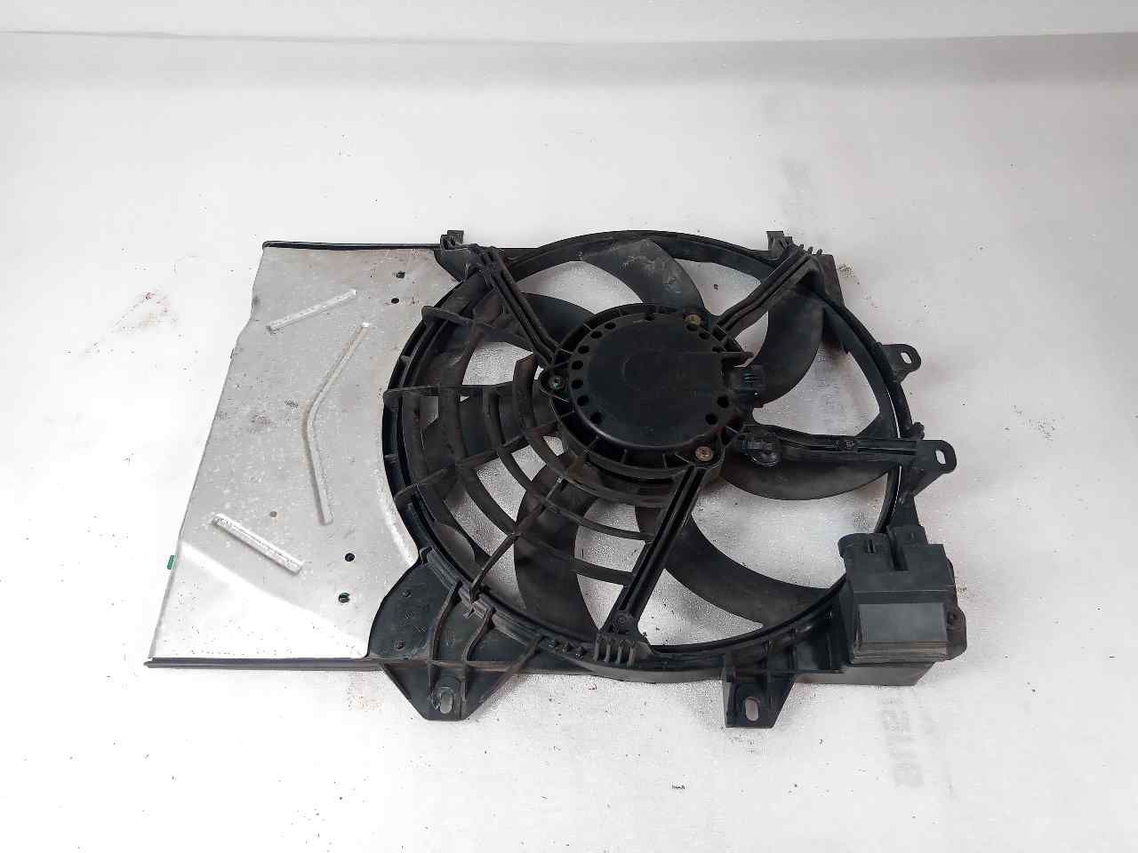 PEUGEOT 208 Peugeot 208 (2012-2015) Motorhűtő-ventilátor hűtője 9801666680 24851980