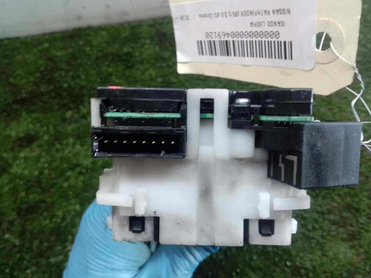 Mando del limpia de Nissan Pathfinder (r51) 2005-2016 - pieza usada
