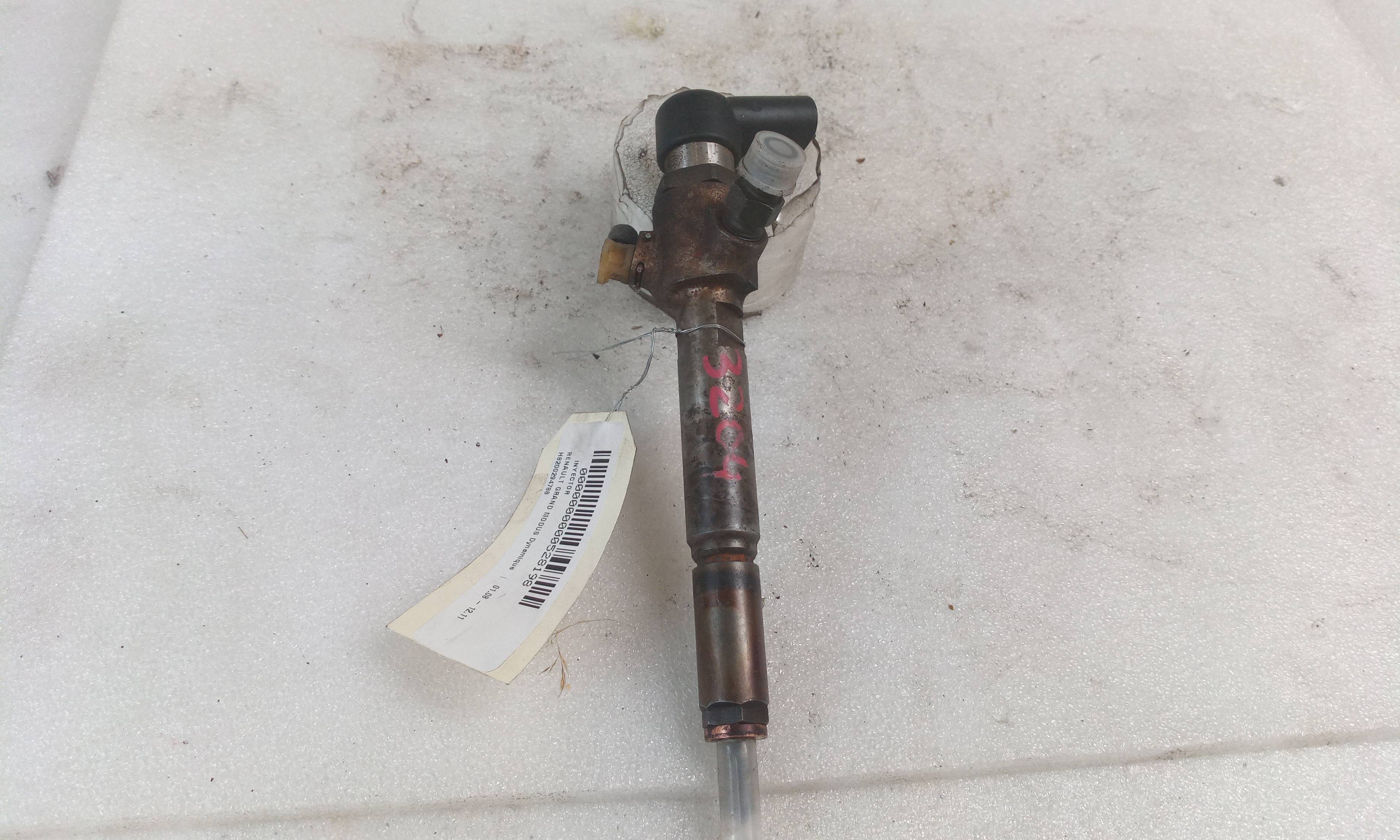 Inyector H8200294788 de Renault Grand modus 2008-2011 - pieza usada