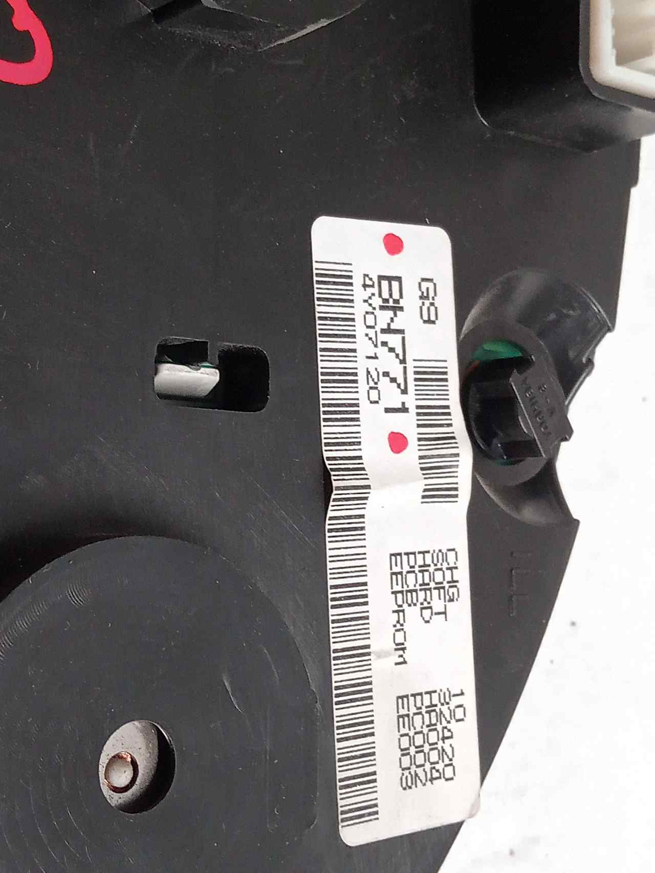 Cuadro de instrumentos K9K260 BN771 de Nissan Almera (n16/e) 2002-2004 - pieza usada