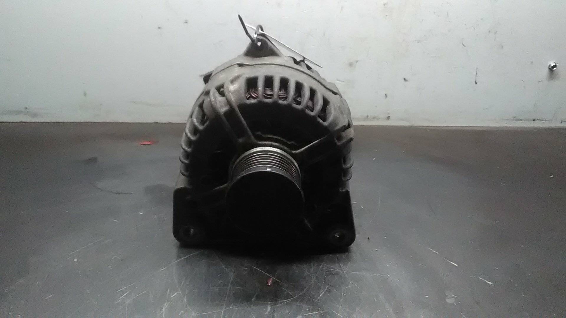 RENAULT Megane 2 generation (2002-2012) Alternator 0124425018 23799583