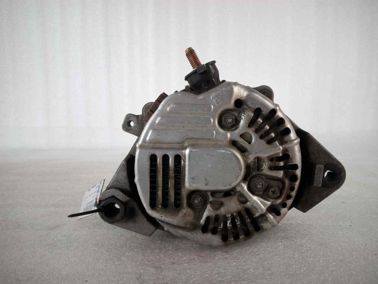 KIA Carnival 2 generation (2006-2010) Alternator 373004X900 20063826