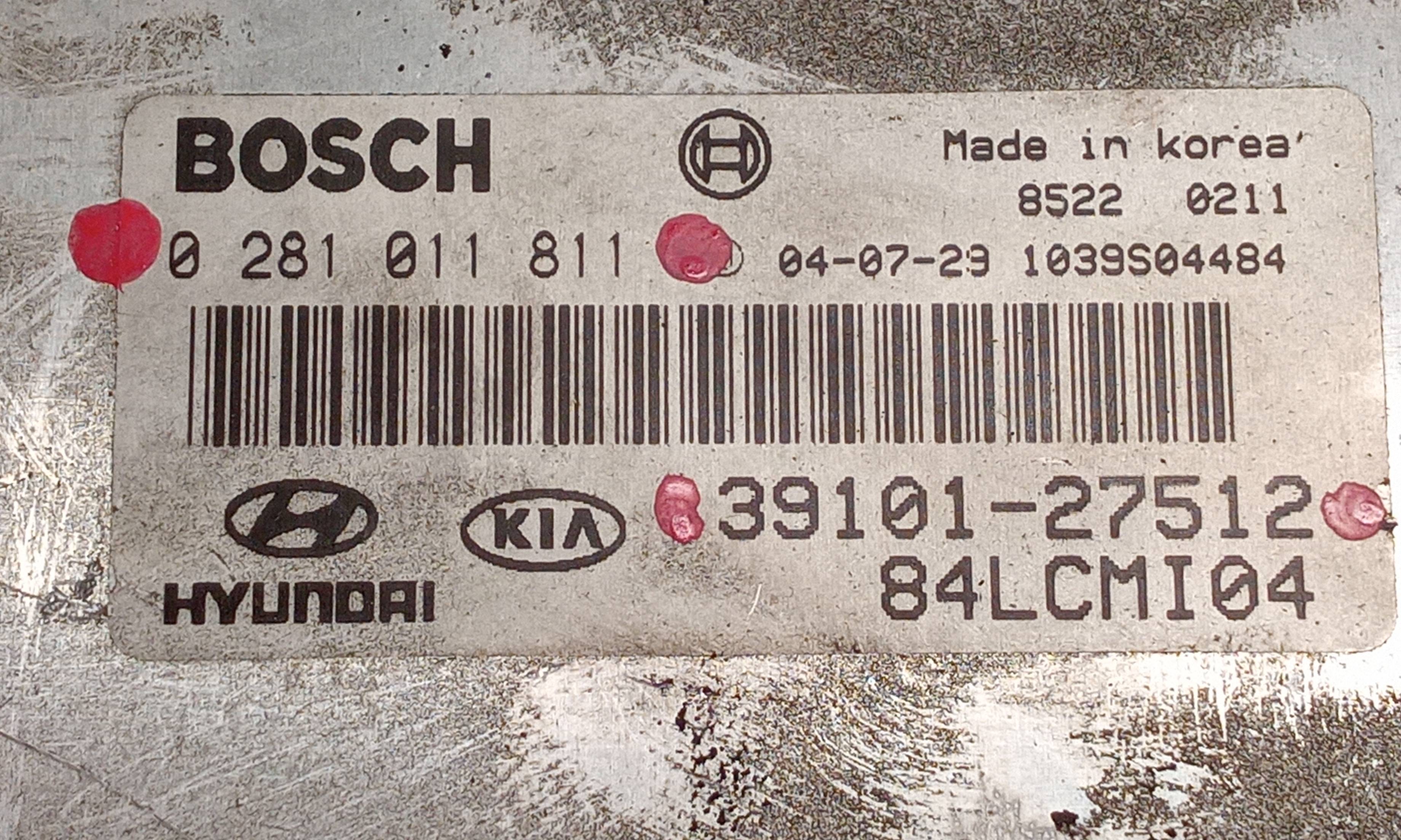 Centralita motor uce RHZDW10ATED 0281011811 de Citroen Xsara (n1) 2000-2005 con 302000 km - pieza usada