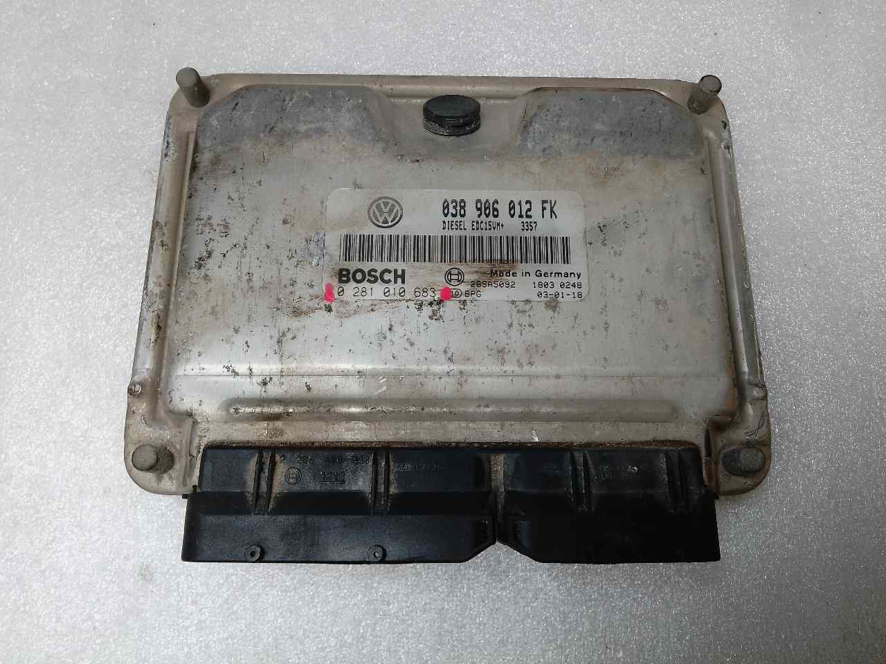 SEAT Leon 1 generation (1999-2005) Engine Control Unit ECU 0281010683 23800775