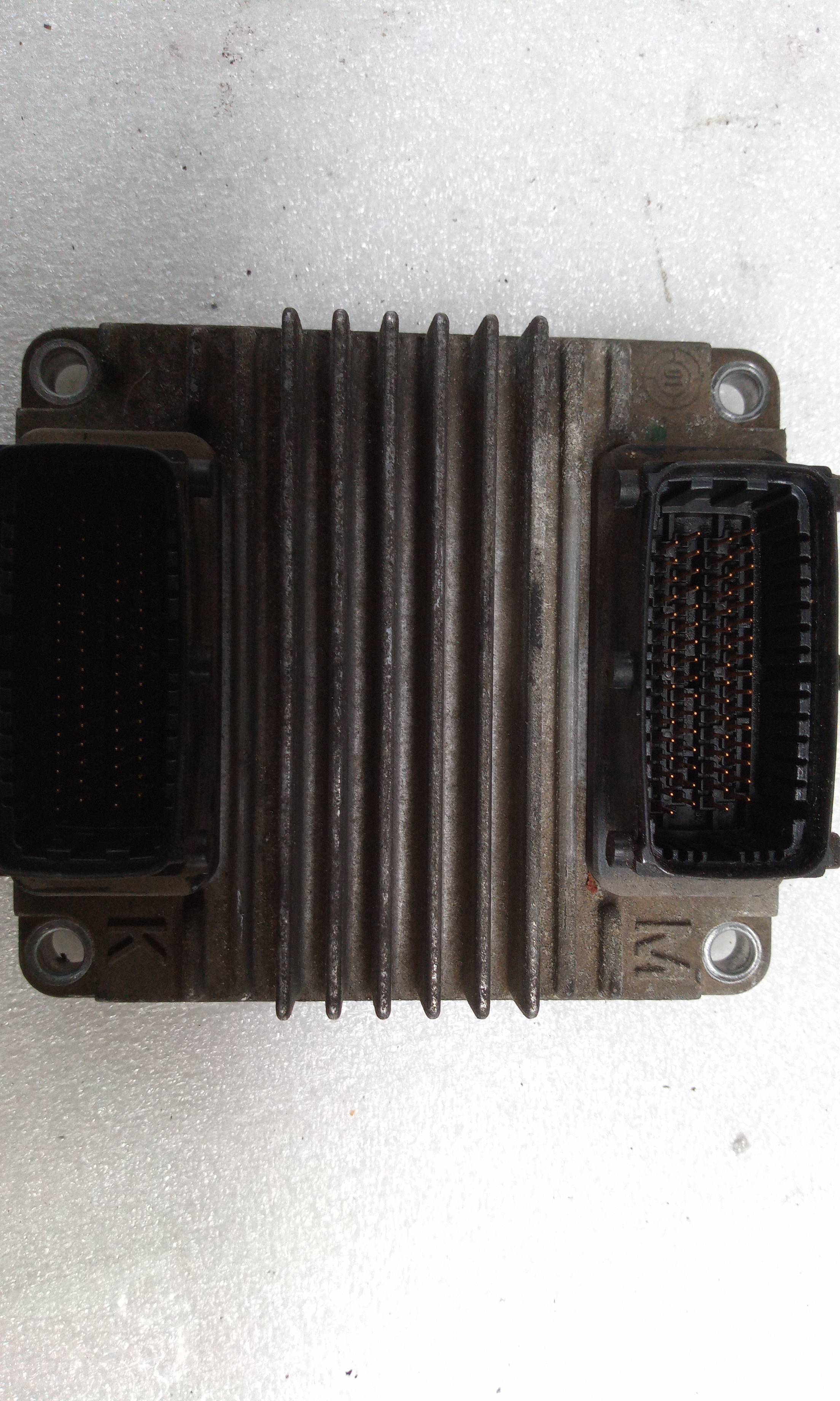 Centralina injeção 8973065751 de Opel Astra g hatchback (t98) 1998-2003
