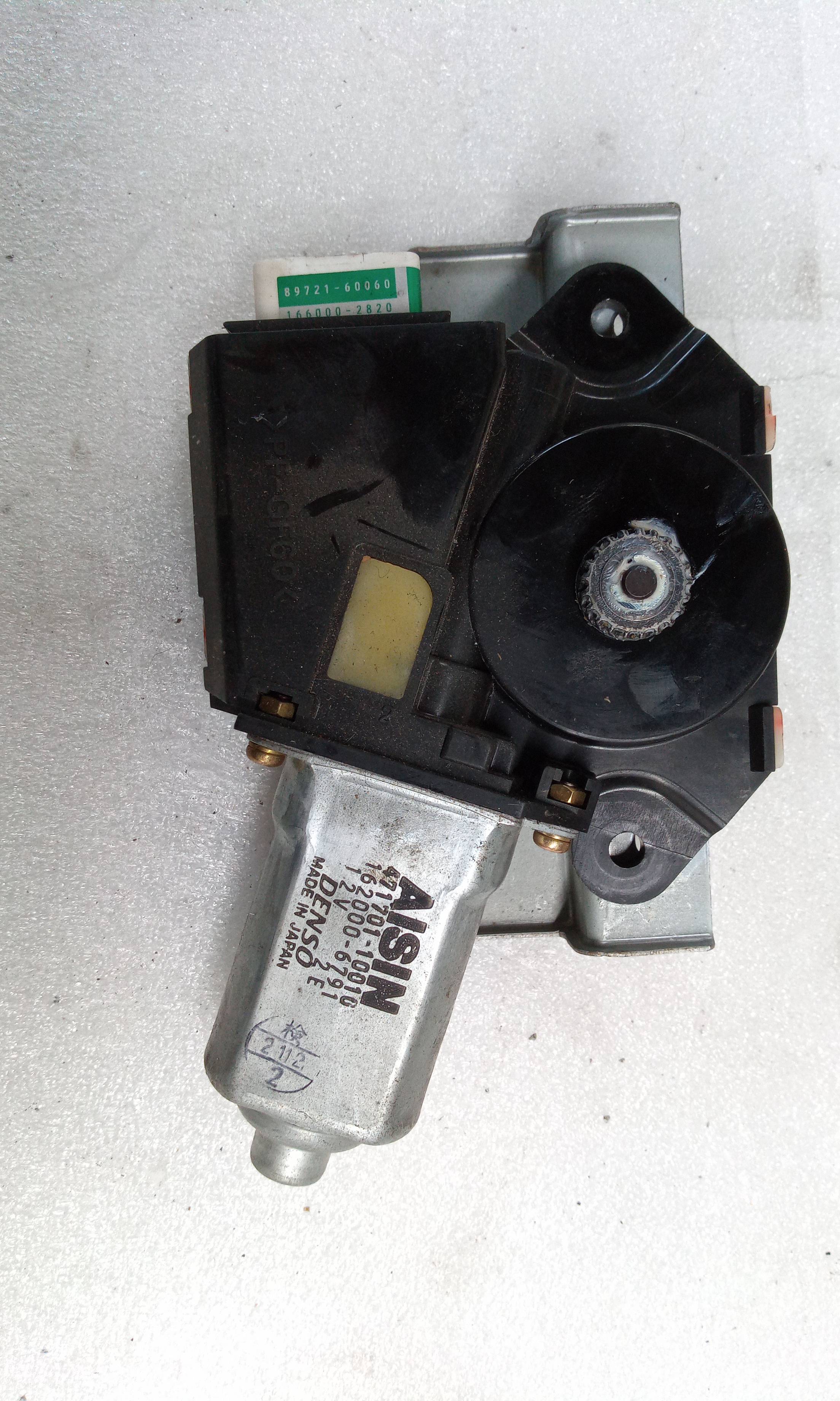 Motor elevalunas delantero derecho 6326035050 de Toyota Land cruiser (j12) 2002-2004 - pieza usada
