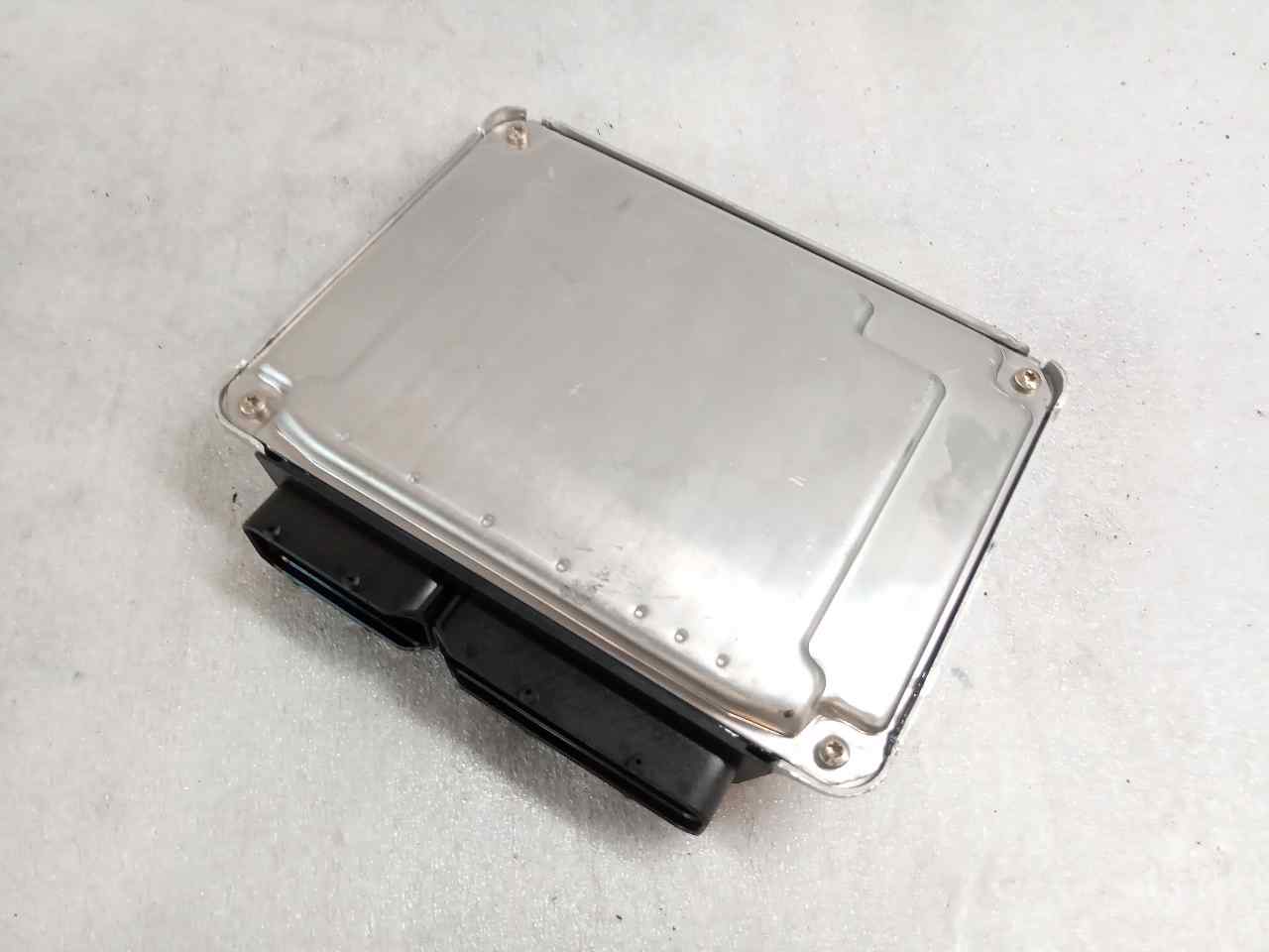 Centralina do motor AWX 038906019EG de Skoda Superb i (3u4) 2007-2008 - pieza usada