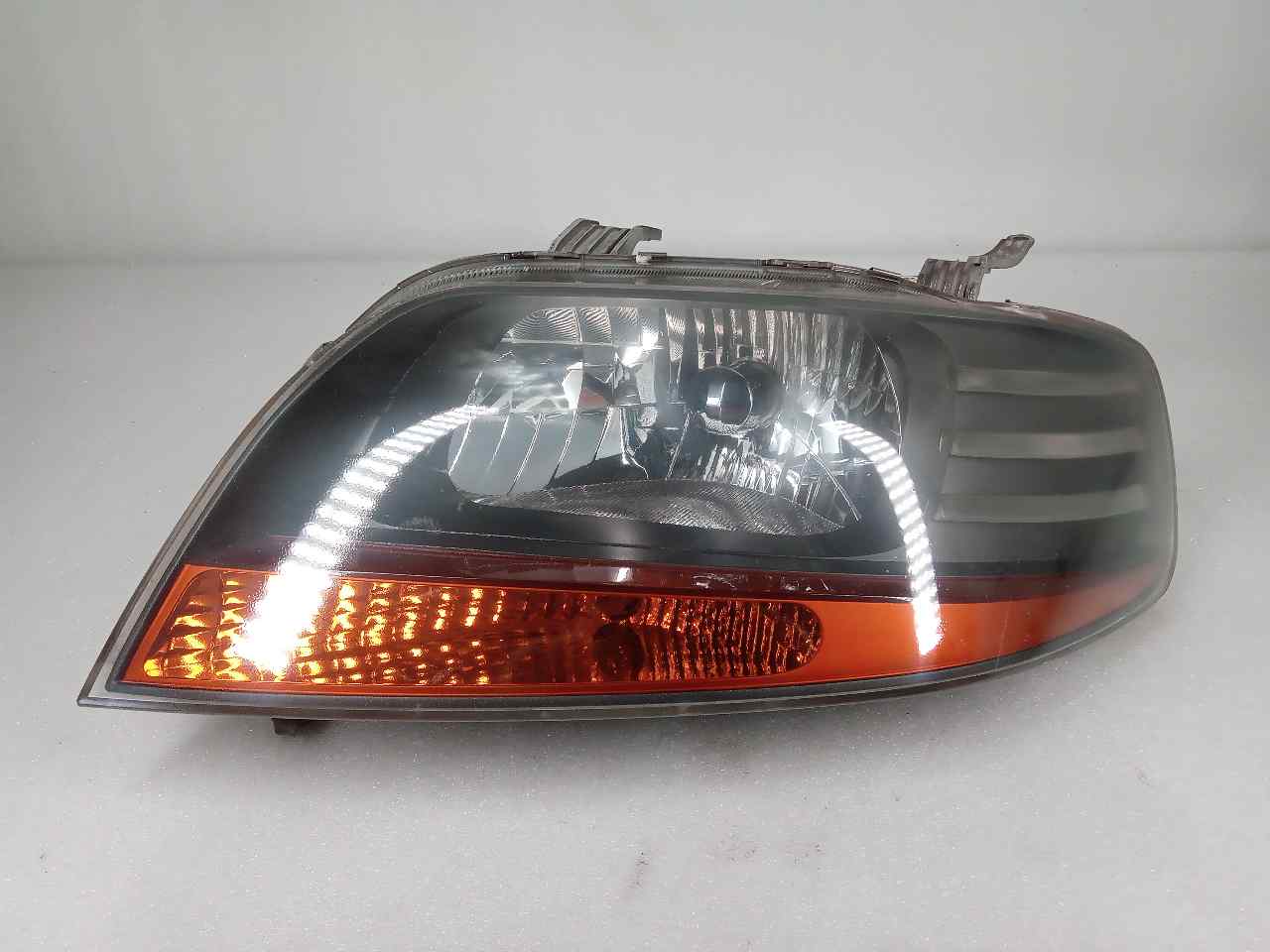 CHEVROLET Kalos 1 generation (2002-2020) Front Left Headlight 20076734