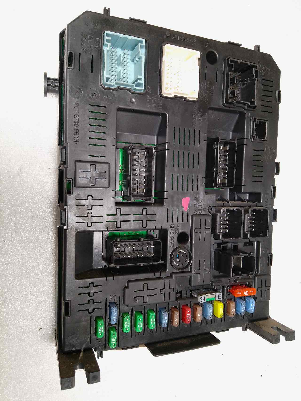 PEUGEOT 308 T7 (2007-2015) Fuse Box 281197595 23801377