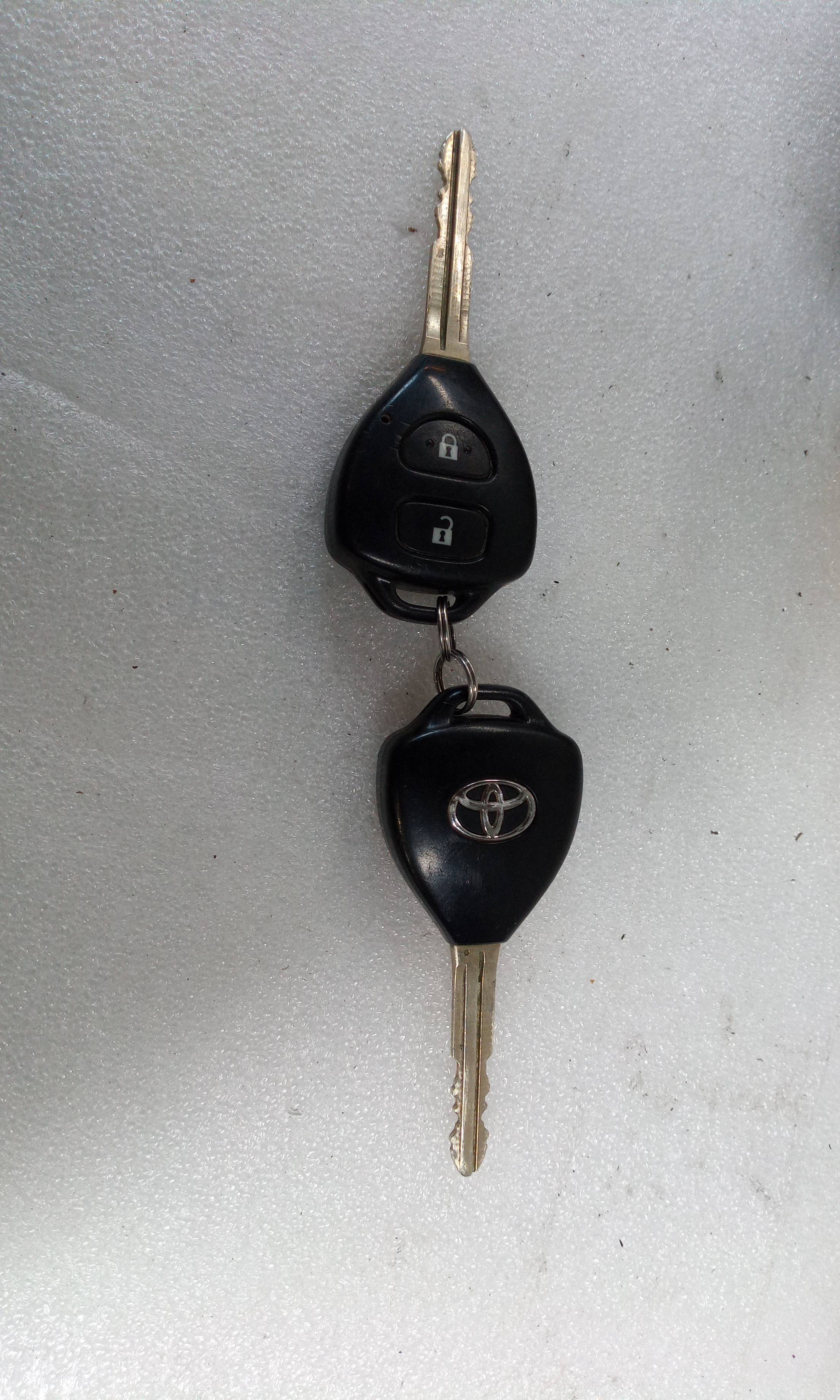 Commutatore avviamento 8978342020 de Toyota Rav4 (a3) 2005-2009 con 232000 km - pieza usada