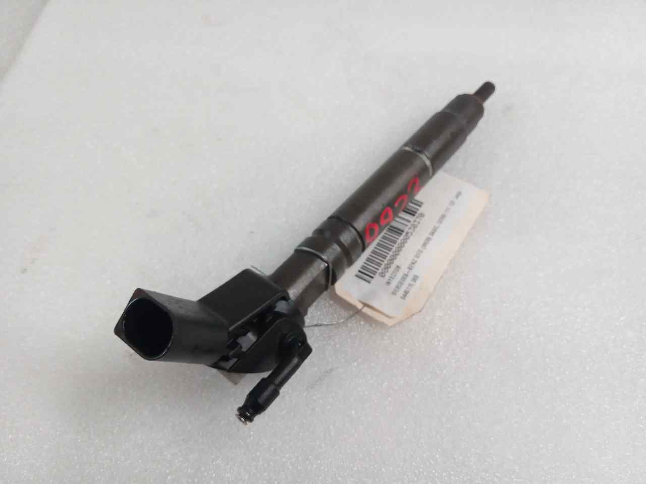 Inyector 0445115069 de Mercedes-benz Vito basic-kombi (639) 2006-0 - pieza usada