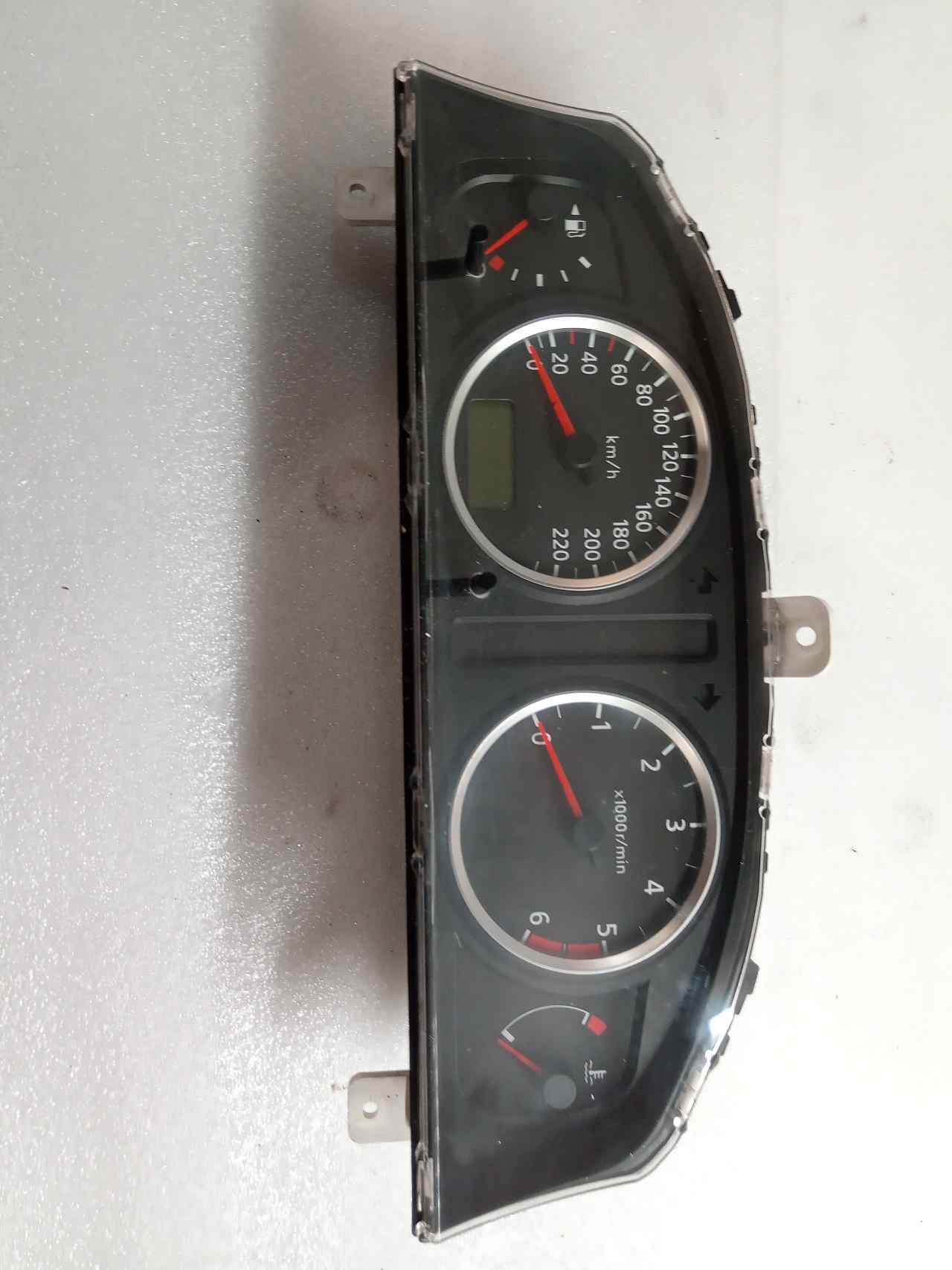 Cuadro de instrumentos K9K260 BN771 de Nissan Almera (n16/e) 2002-2004 - pieza usada