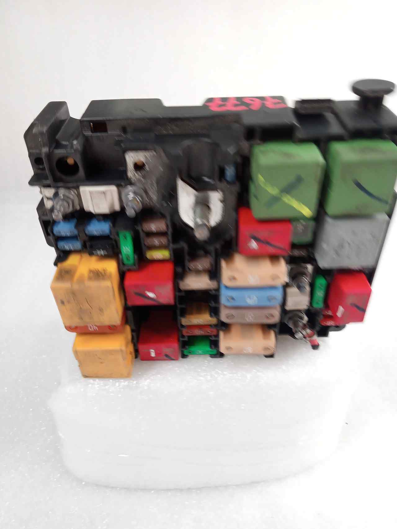 PEUGEOT 208 Peugeot 208 (2012-2015) Fuse Box 9804846880 25187836