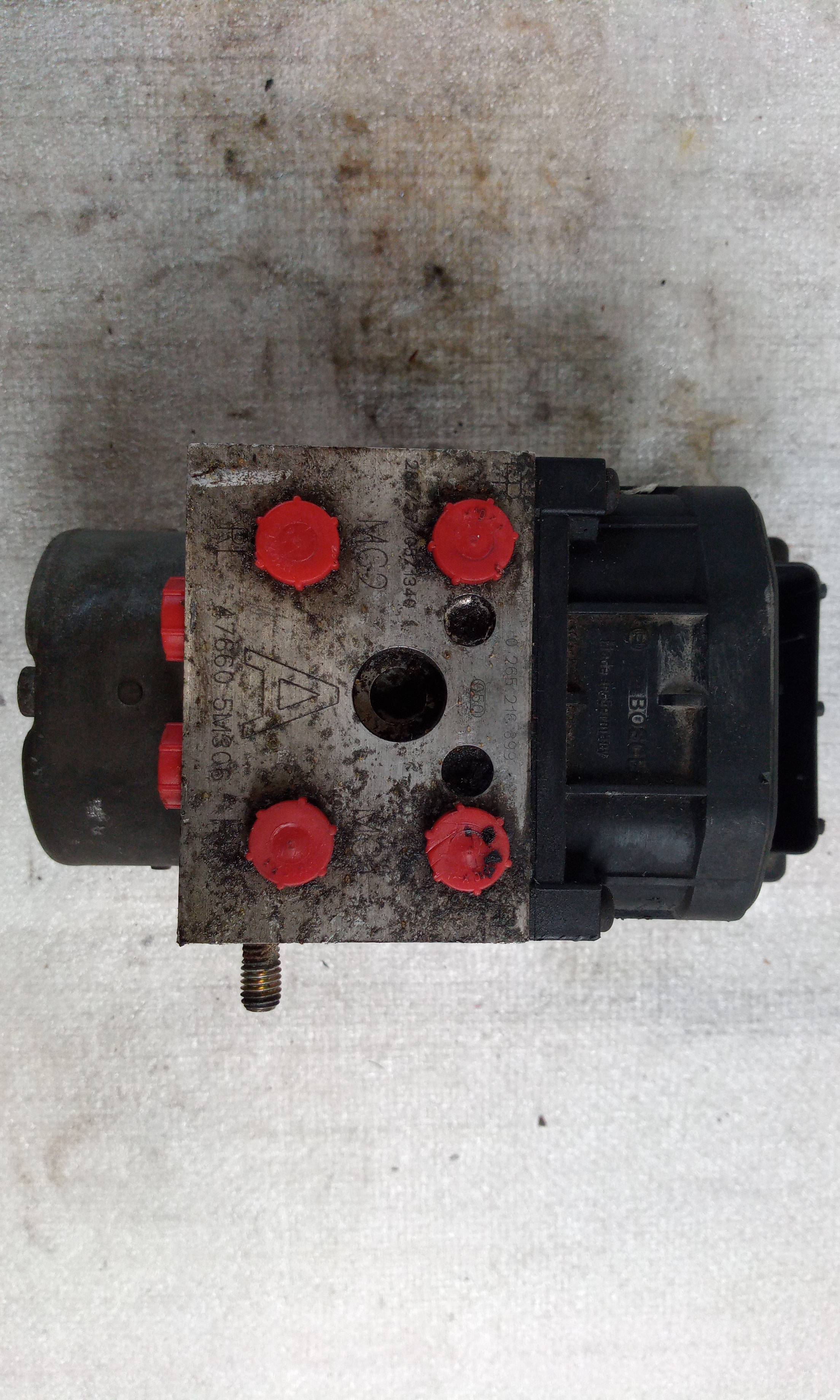 Abs QC15 0265216899 de Nissan Almera (n16/e) 2002-2004 - pieza usada