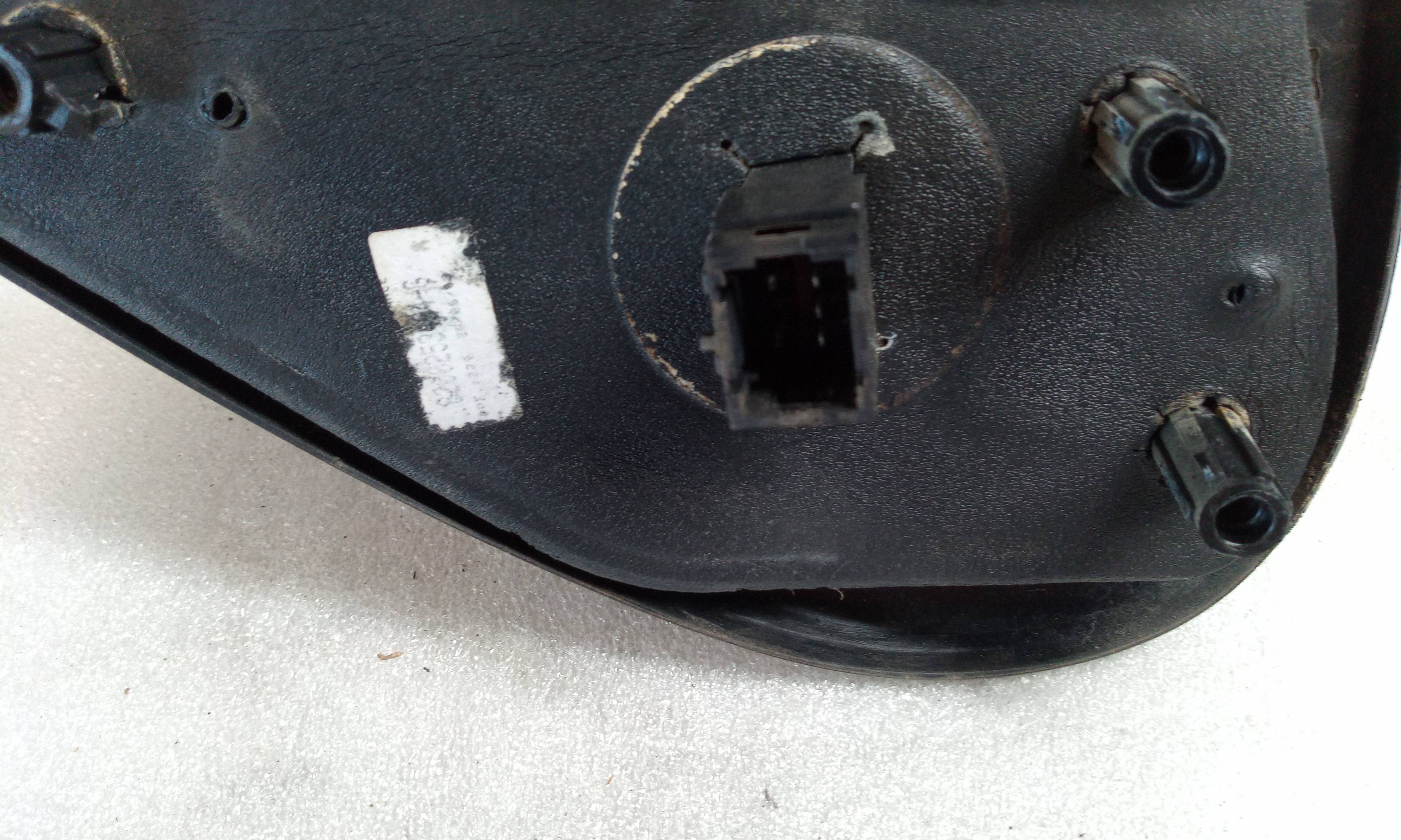 Door mirror right hand K9K702 014106 de Renault Kangoo (kc0/1_) 2005-0 con 299000 km - pieza usada