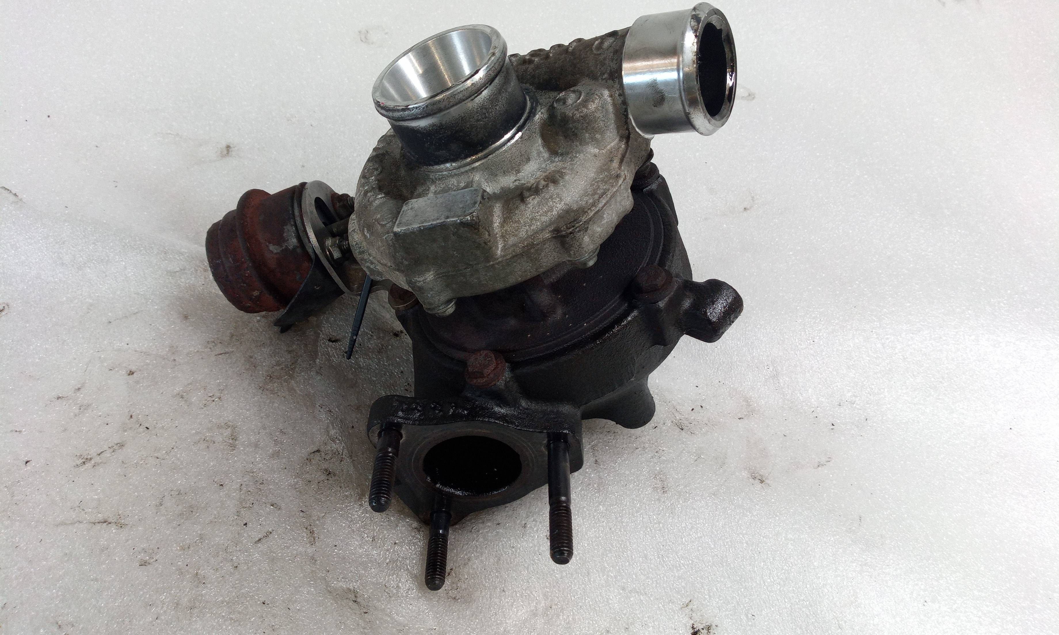 Turbocompresor 7406110002 de Ford Focus berlina (cak) 1998-2002 - pieza usada