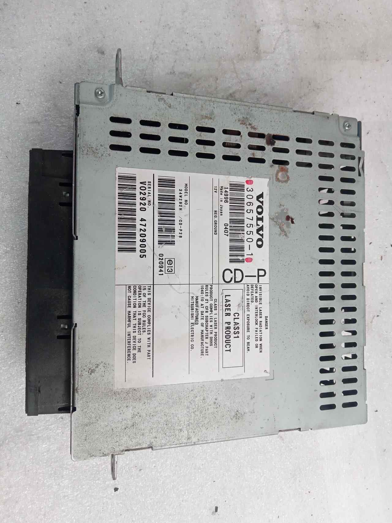 Sistema audio / radio cd D5244T 306575501 de Volvo Xc90 i (275) 2002-2006 163 CV - pieza usada