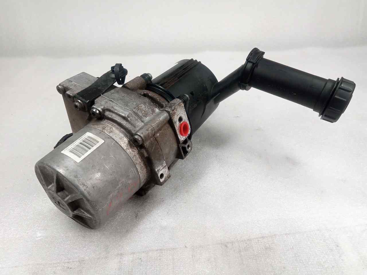 PEUGEOT 307 1 generation (2001-2008) Power Steering Pump 9657613480 24828093