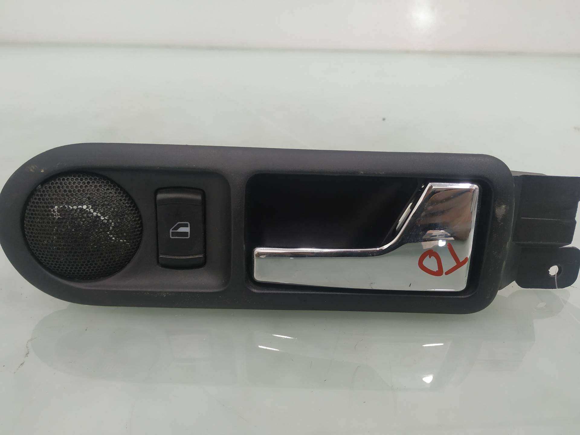 VOLKSWAGEN Bora 1 generation (1998-2005) Right Rear Internal Opening Handle 3B0839114 19169372