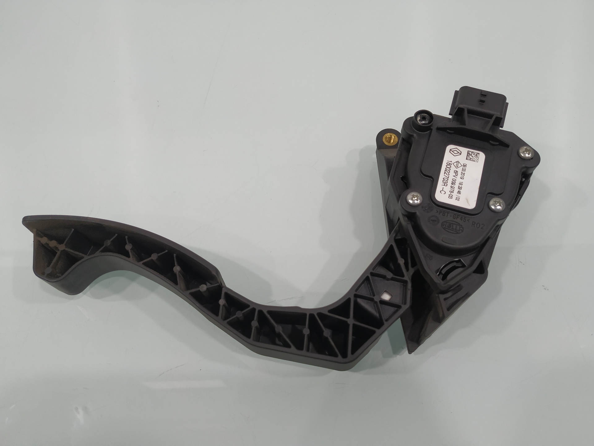 Pedal del acelerador H4B de Dacia Sandero 2012-2020 con 173000 km - pieza usada