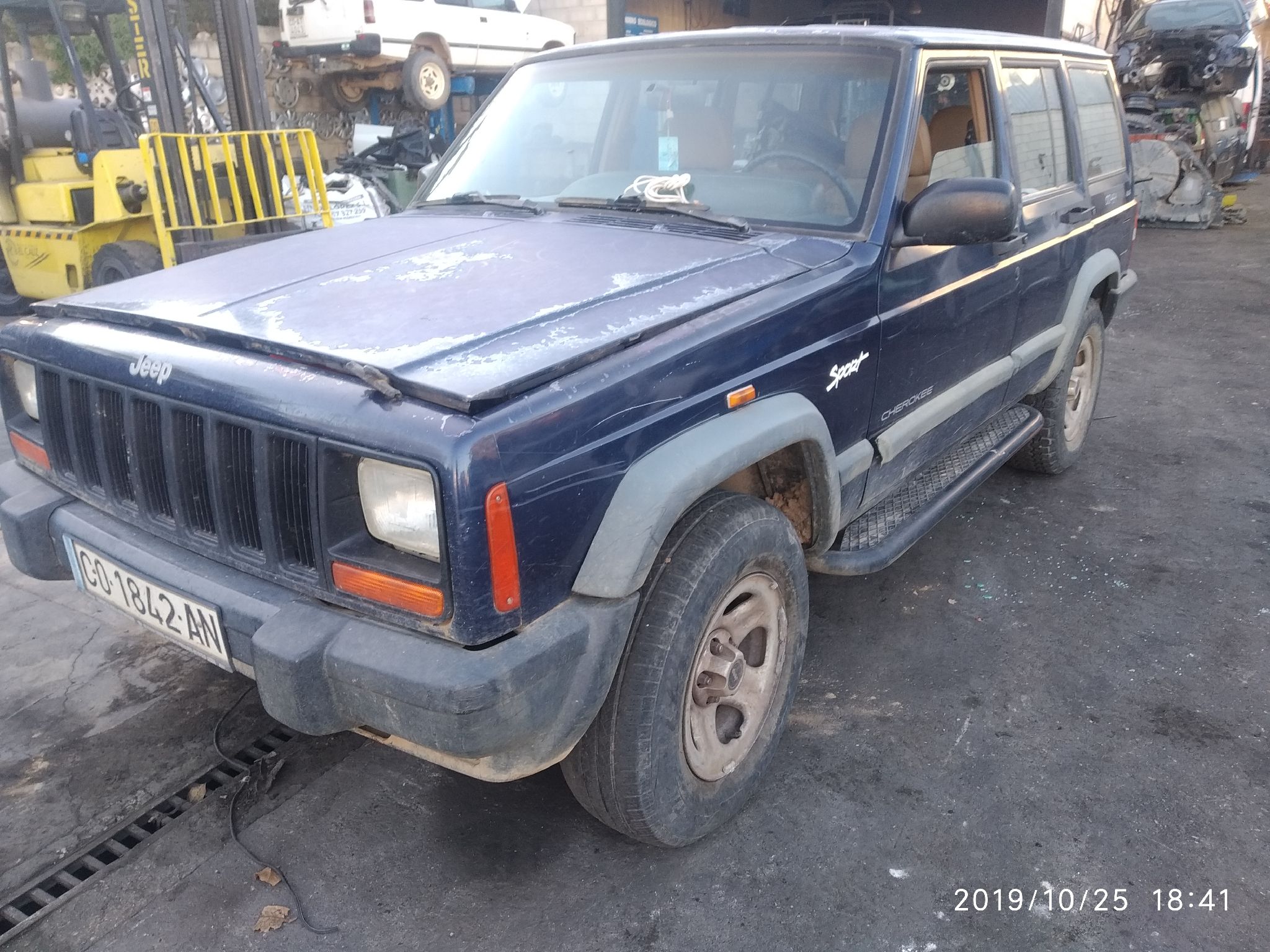 JEEP Cherokee 2 generation (XJ)  (1997-2001) Priekinis reduktorius 24872607