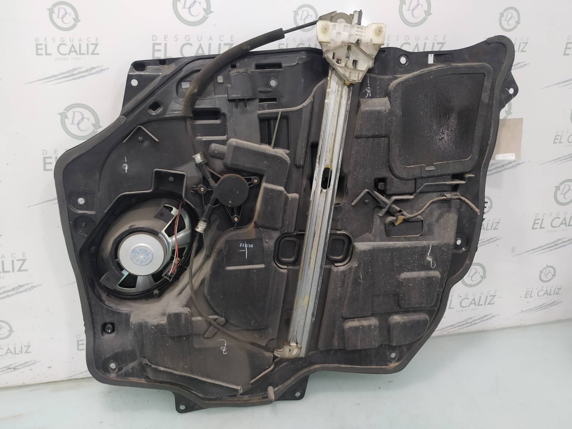 MAZDA 5 1 generation (2005-2010) Lève-vitre de porte avant gauche C2355997X 19000949