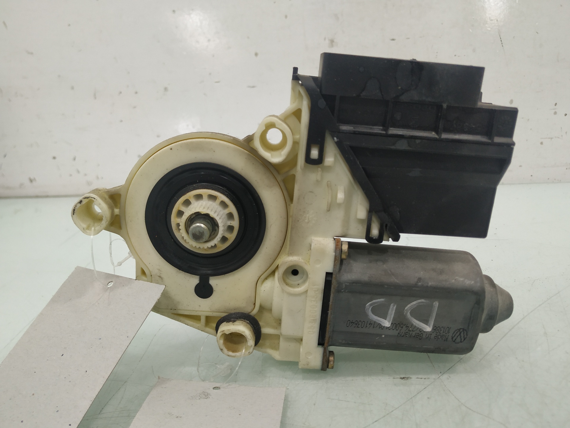 SEAT Ibiza 3 generation (2002-2008) Front Right Door Window Control Motor 6Q2959801A 24921951