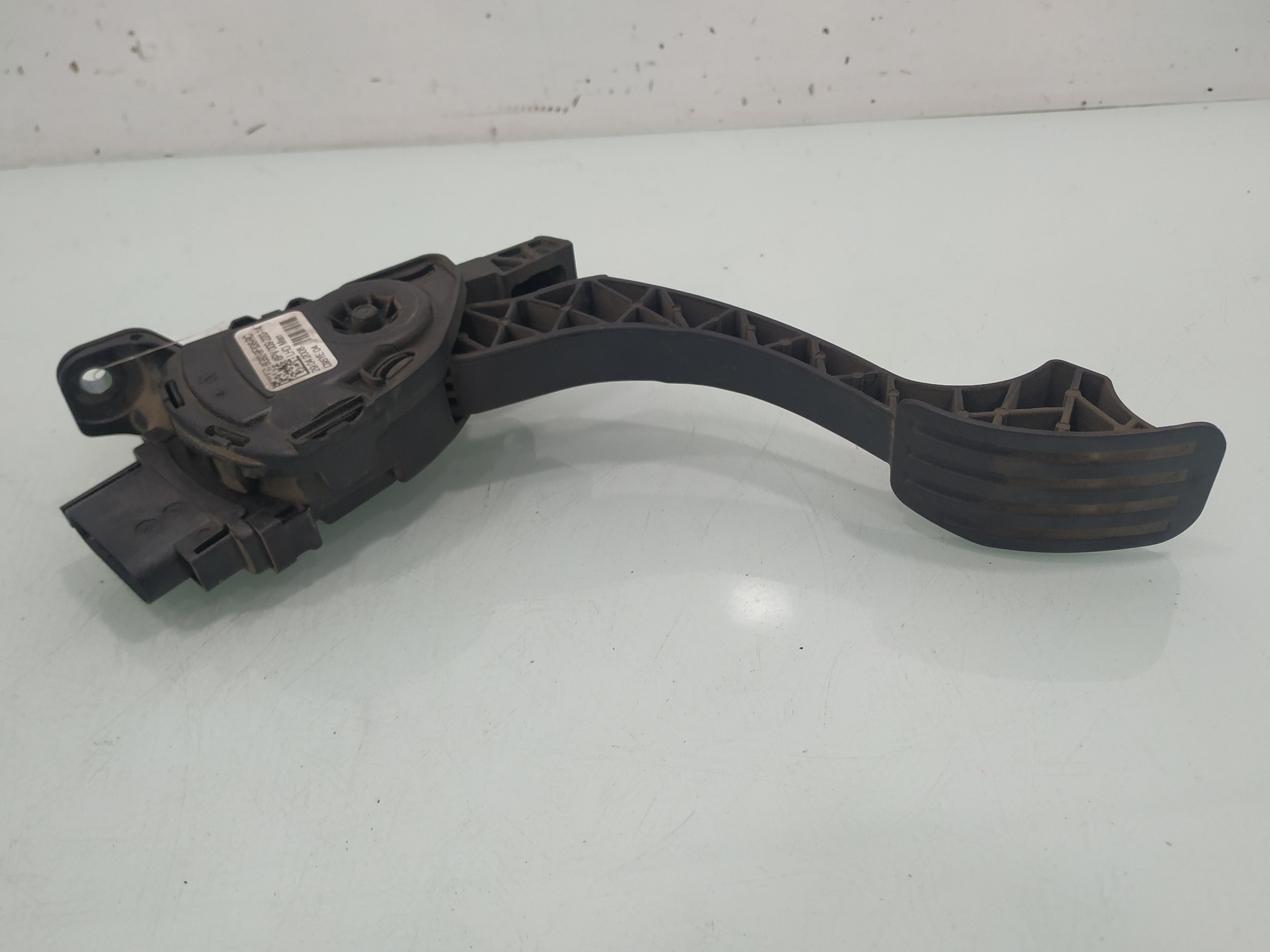 FORD Mondeo 4 generation (2007-2015) Throttle Pedal 6G929F836RC 19117221