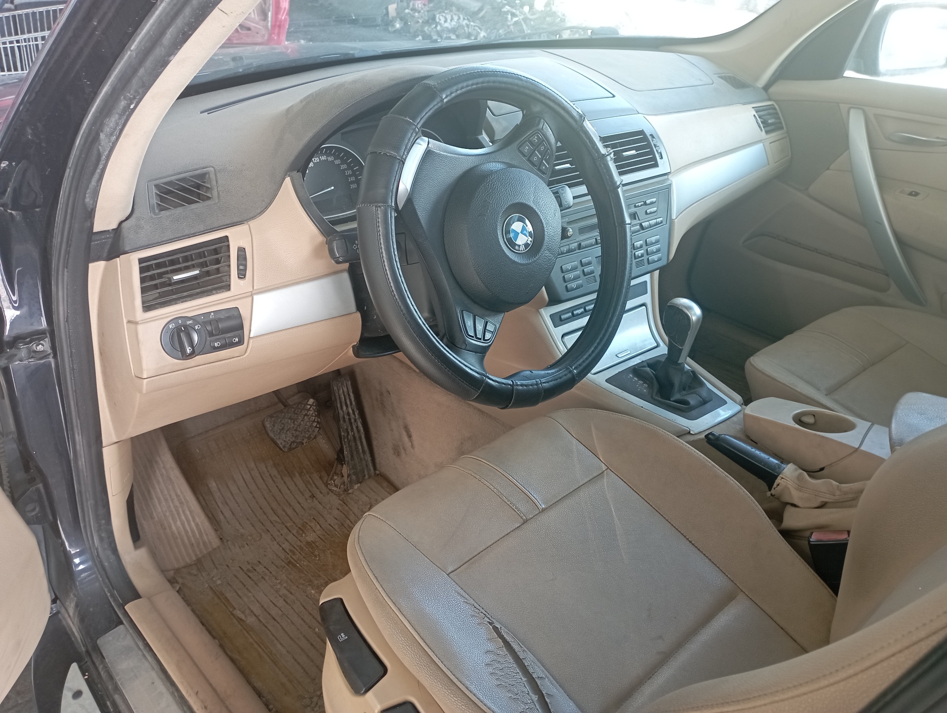 BMW X3 E83 (2003-2010) Дверь передняя левая 24916515