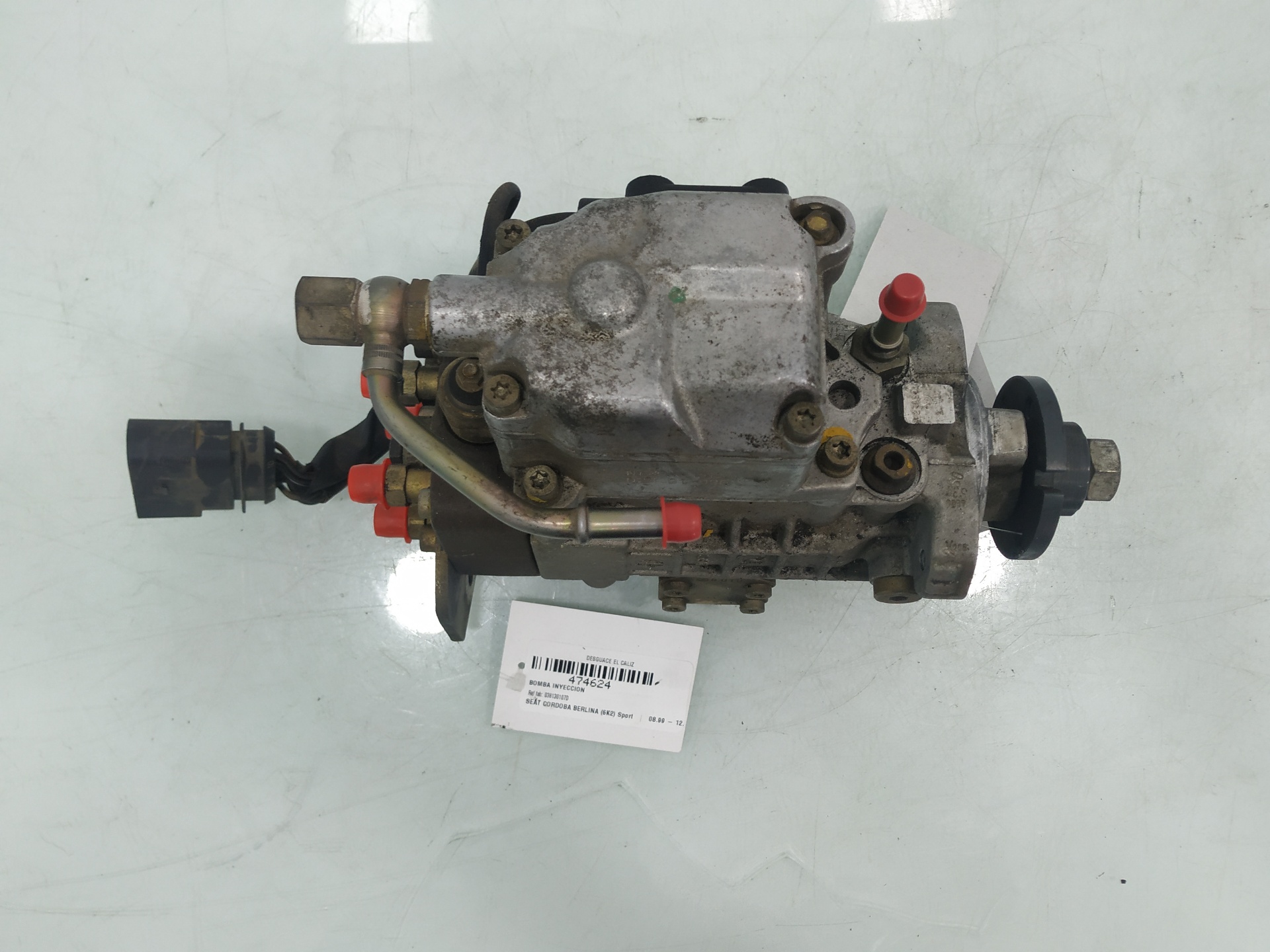 SEAT Cordoba 1 generation (1993-2003) High Pressure Fuel Pump 038130107D 24921966