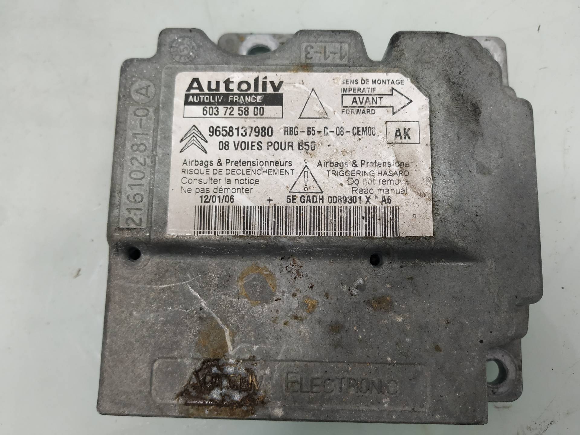 CITROËN C4 1 generation (2004-2011) SRS Control Unit 9658137980 19185320