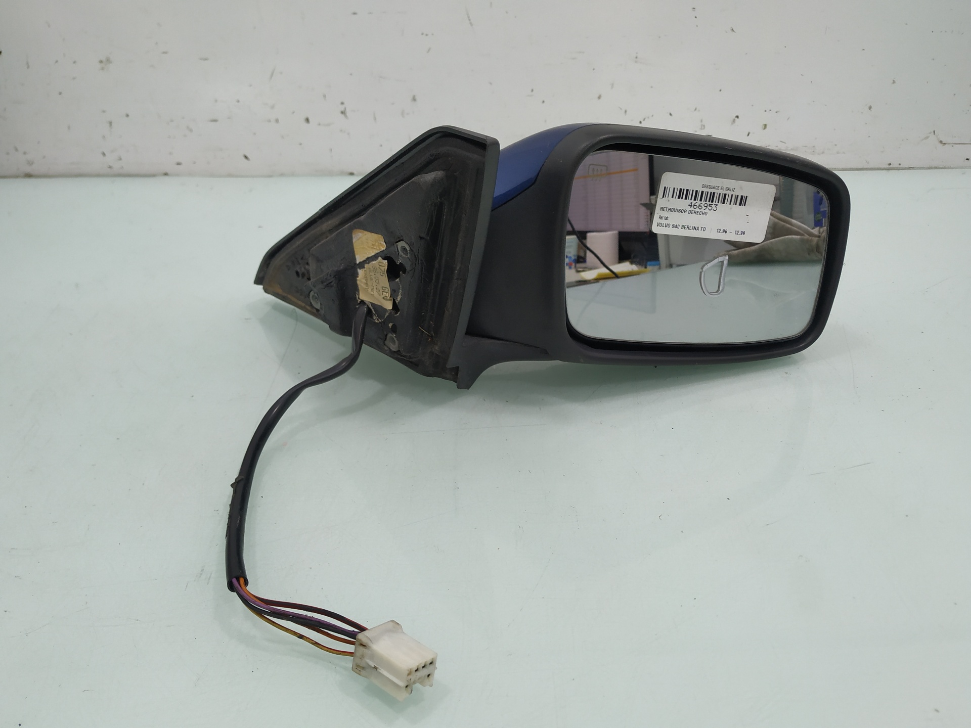 VOLVO S40 1 generation (1996-2004) Right Side Wing Mirror 24915961