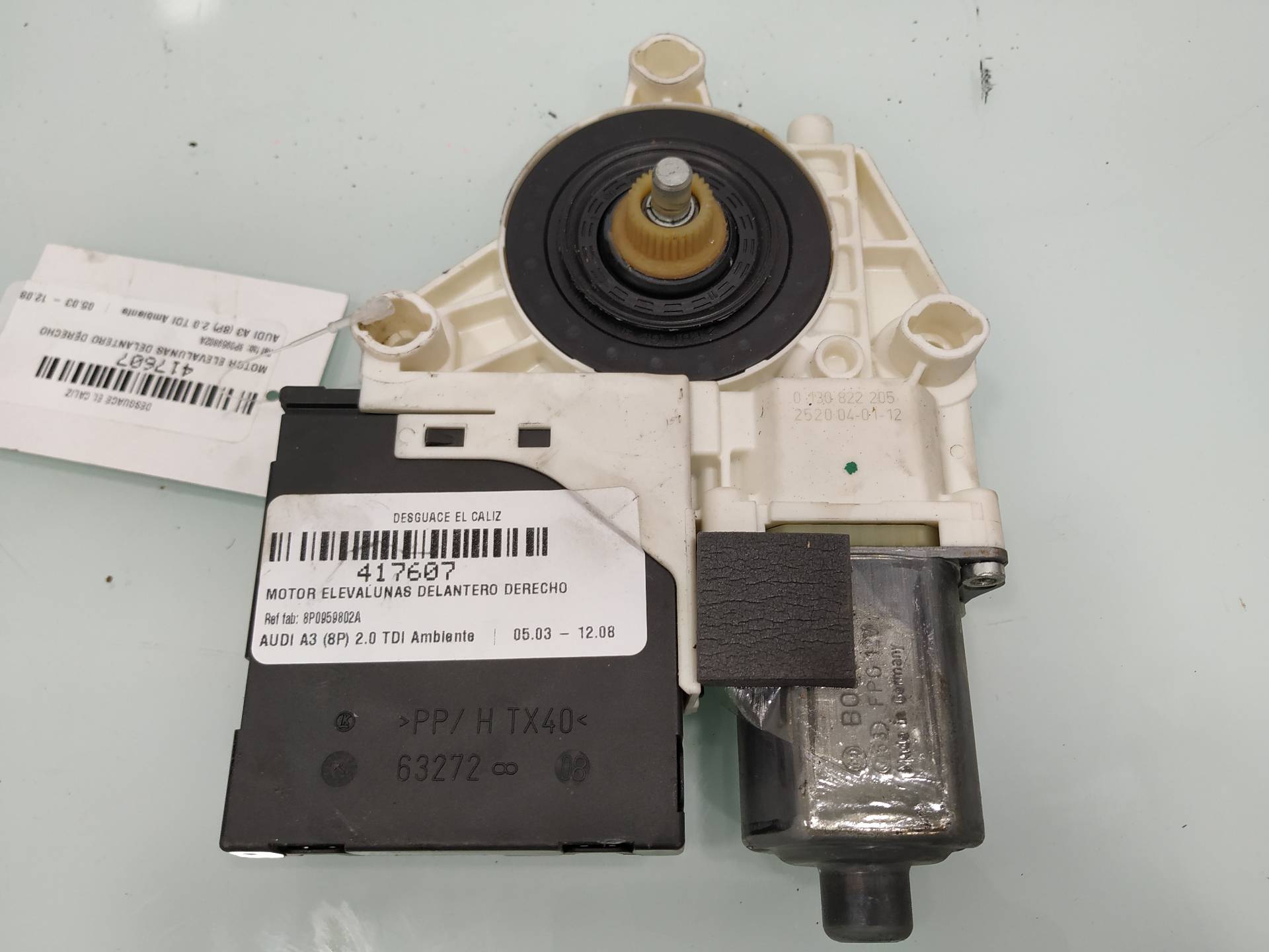 AUDI A2 8Z (1999-2005) Front Right Door Window Control Motor 8P0959802A 19070927