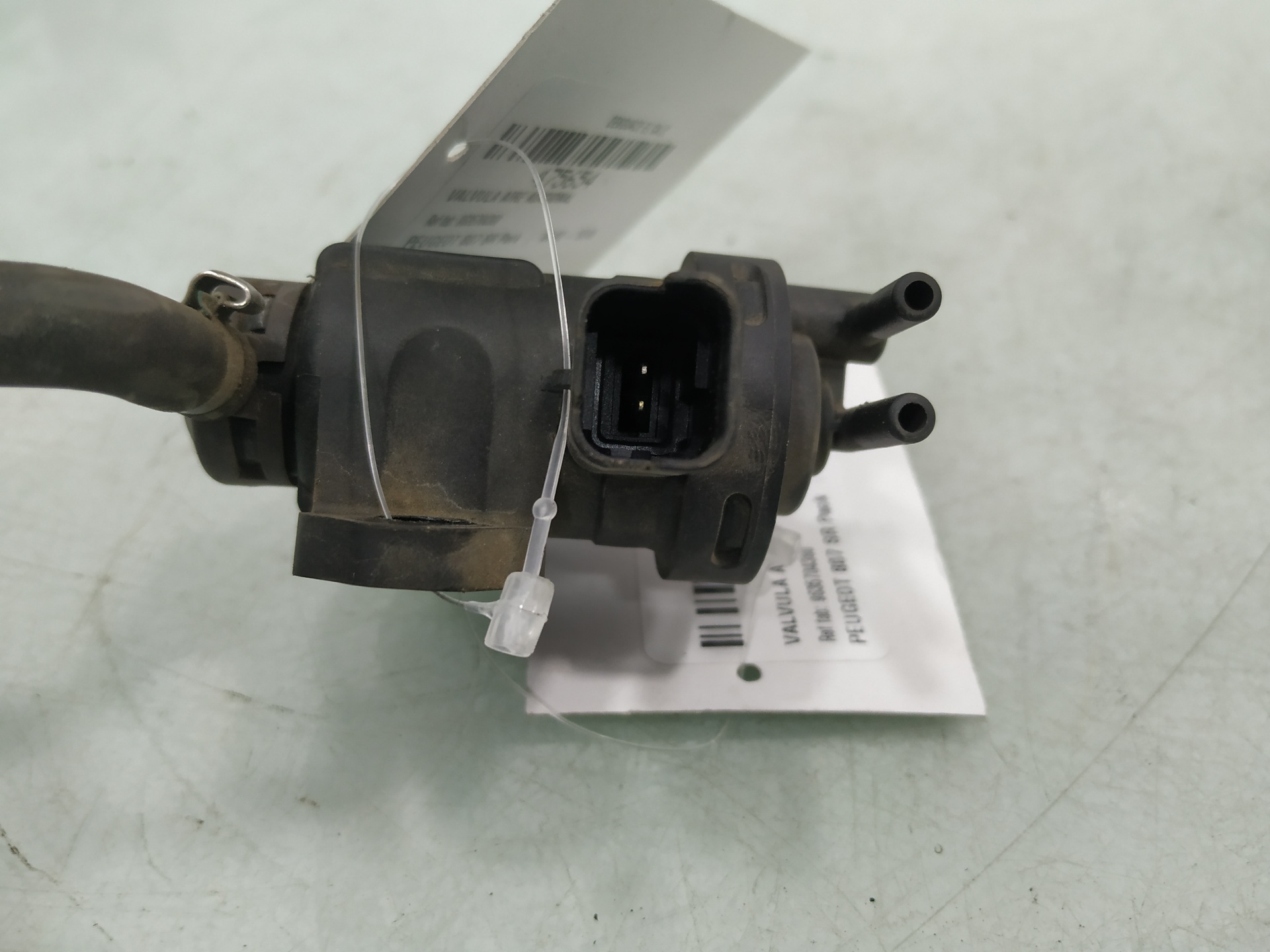 PEUGEOT 807 1 generation (2002-2012) Solenoid Valve 9635704380 24921889