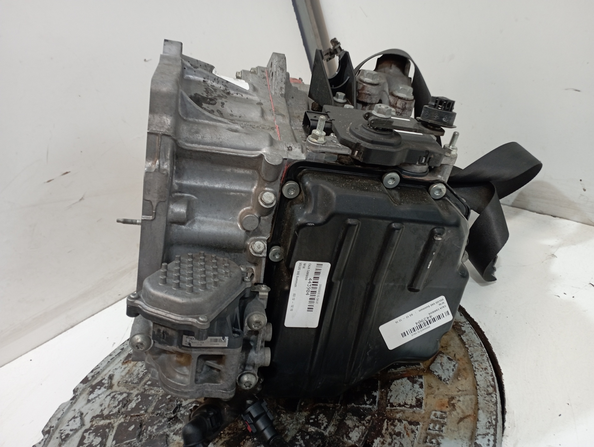 VOLVO V40 2 generation (2012-2020) Gearbox TF80SD 19118102