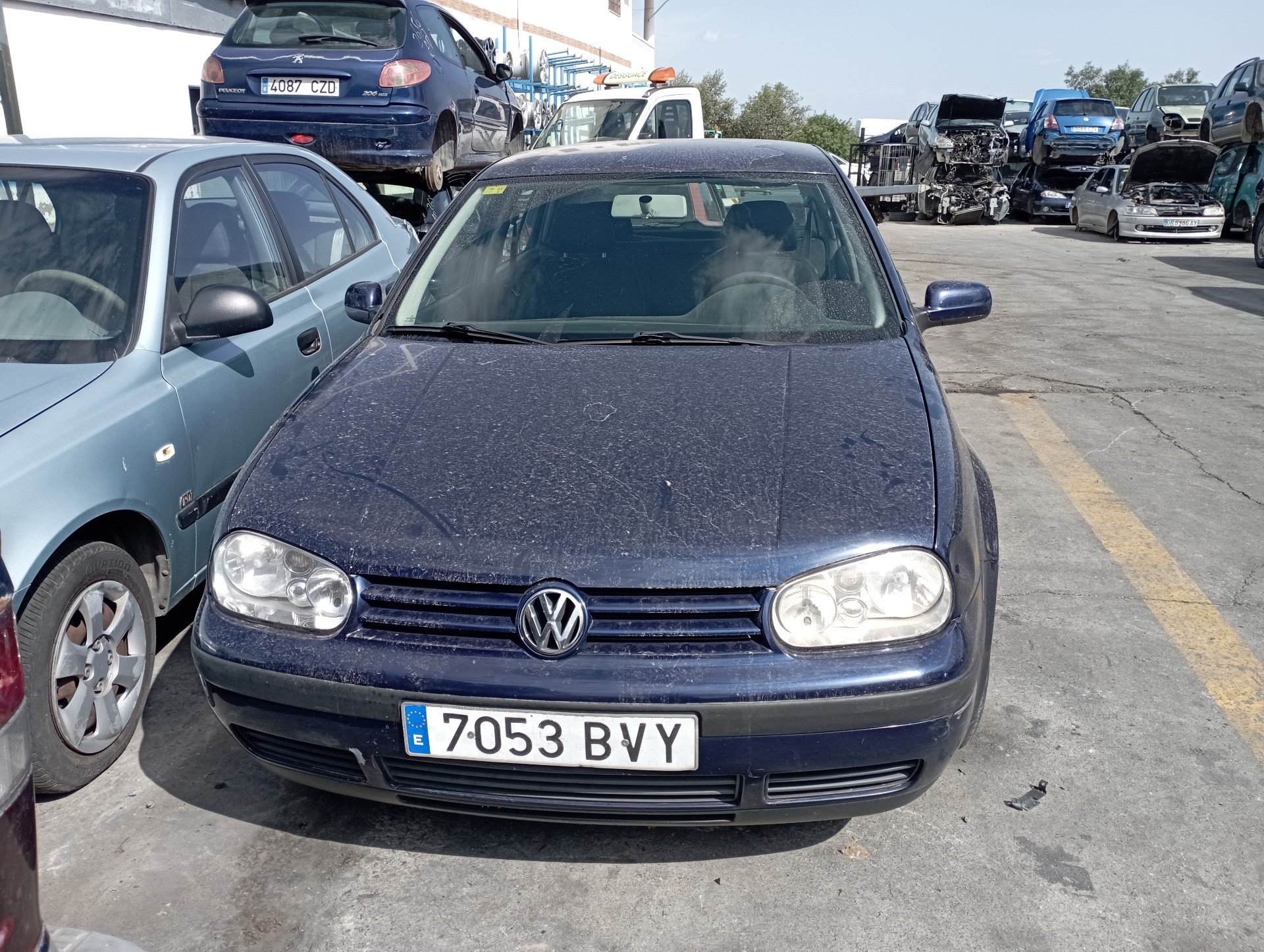 CHEVROLET Bora 1 generation (1998-2005) Cadre de poignée intérieure de porte avant gauche 3B1837113L 19149250